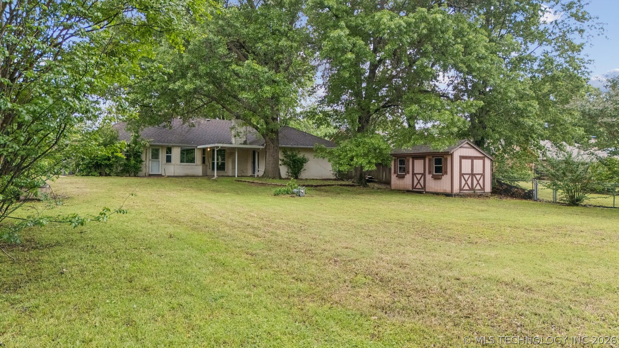 409 N Elder Avenue Property Photo 35