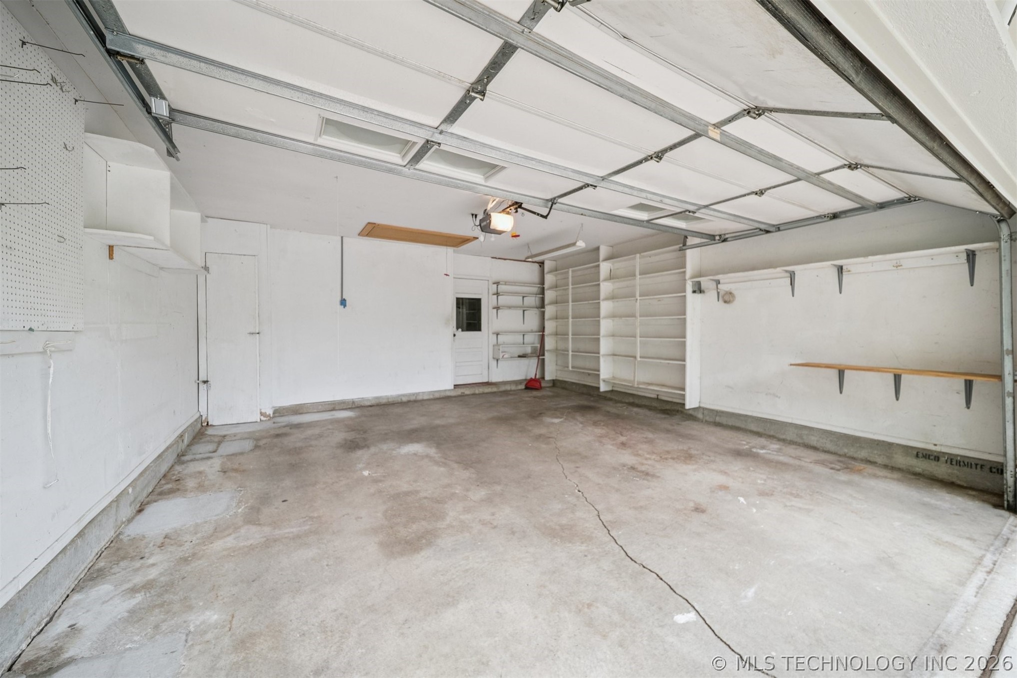 409 N Elder Avenue Property Photo 42