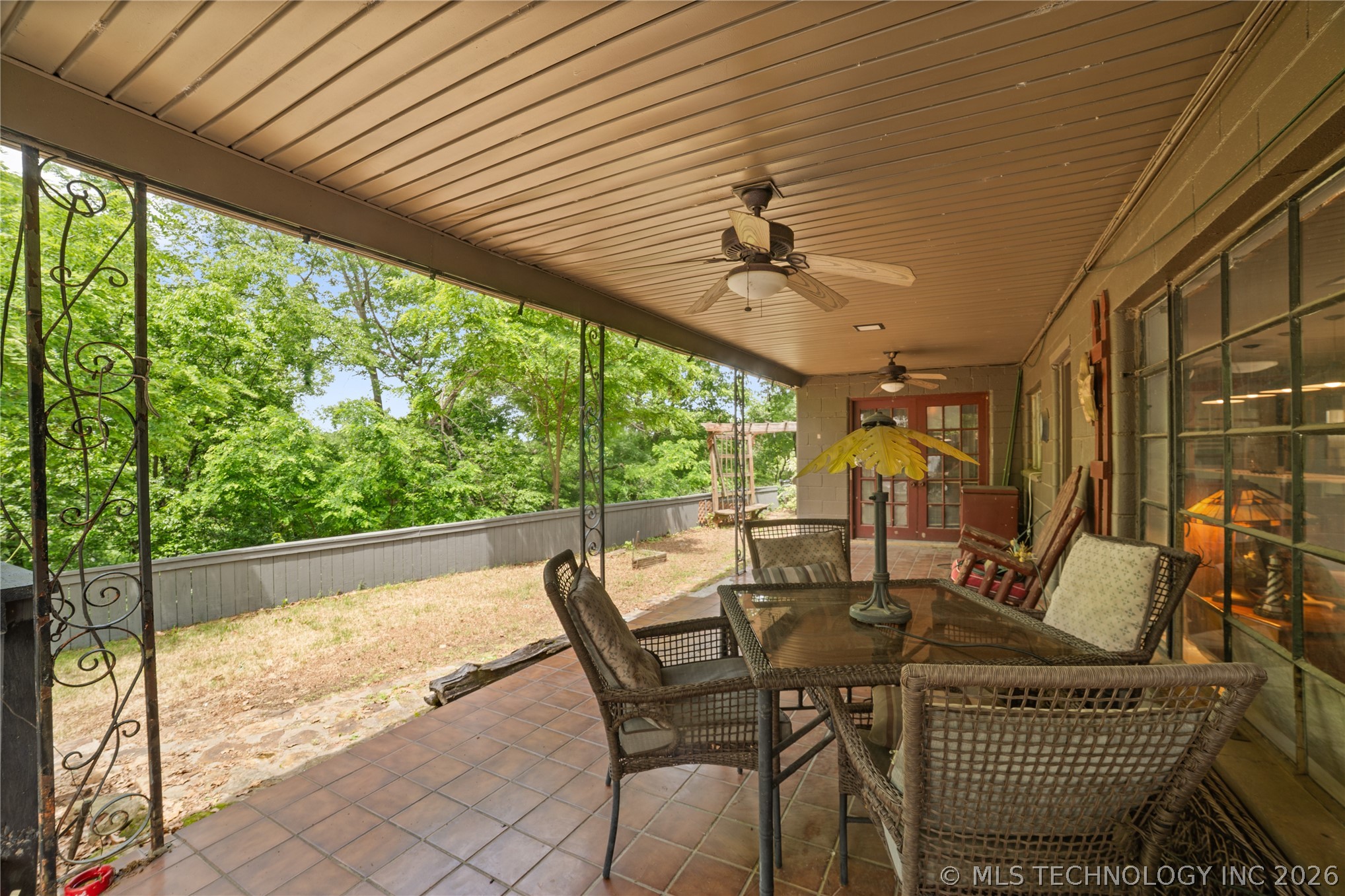 3192 W Hickory Hills Drive Property Photo 20