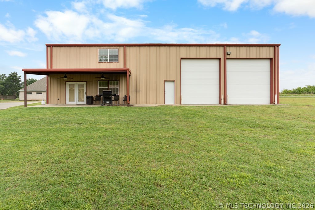 1712 Beach Landing Drive Property Photo 8