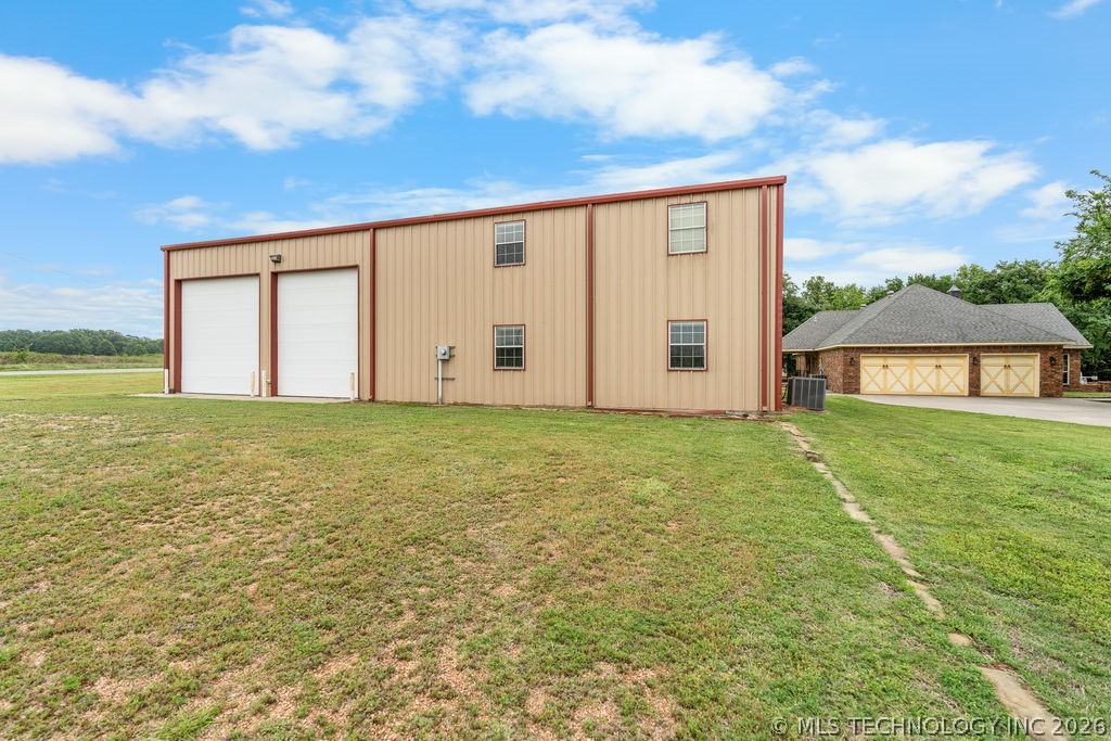 1712 Beach Landing Drive Property Photo 11
