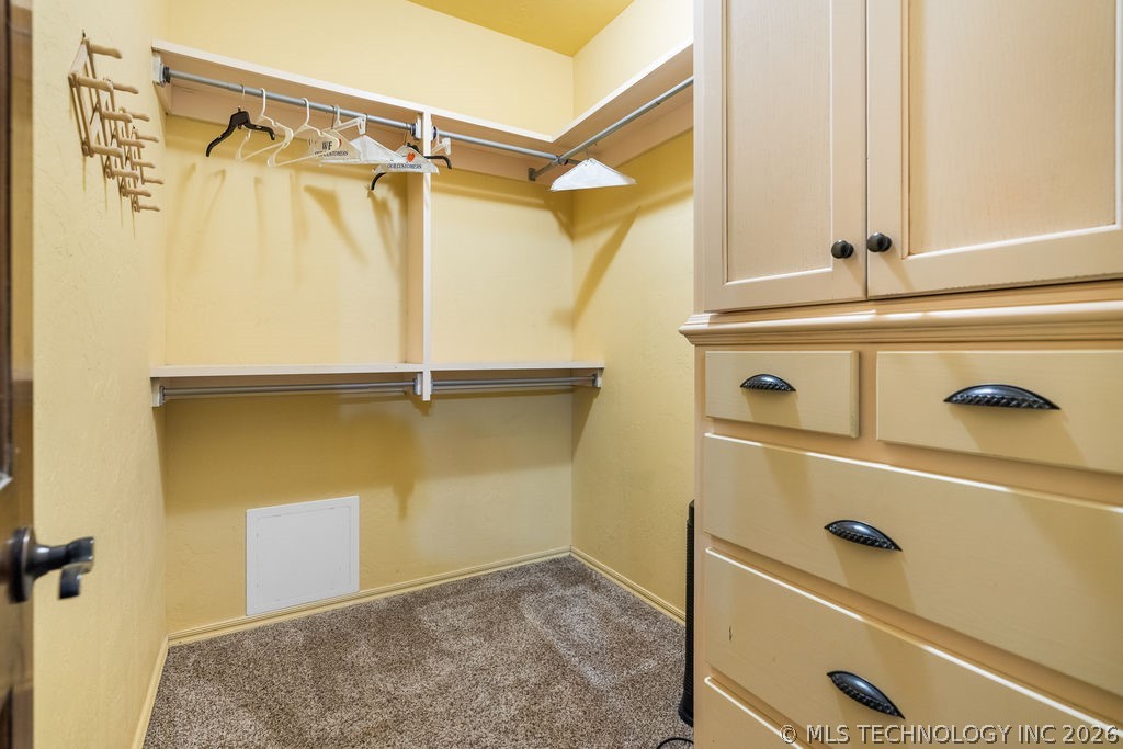 1712 Beach Landing Drive Property Photo 31