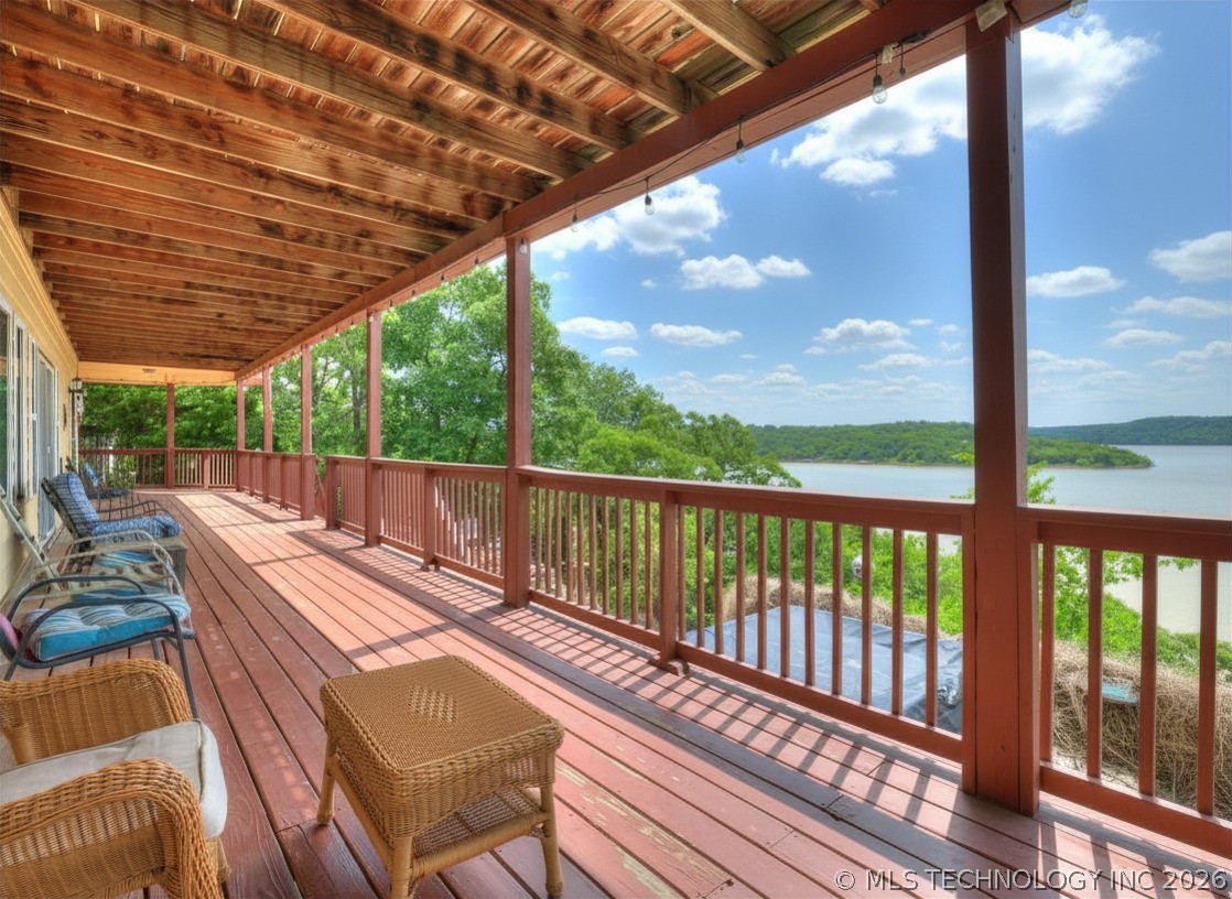 332 E Highland Avenue Property Photo 4