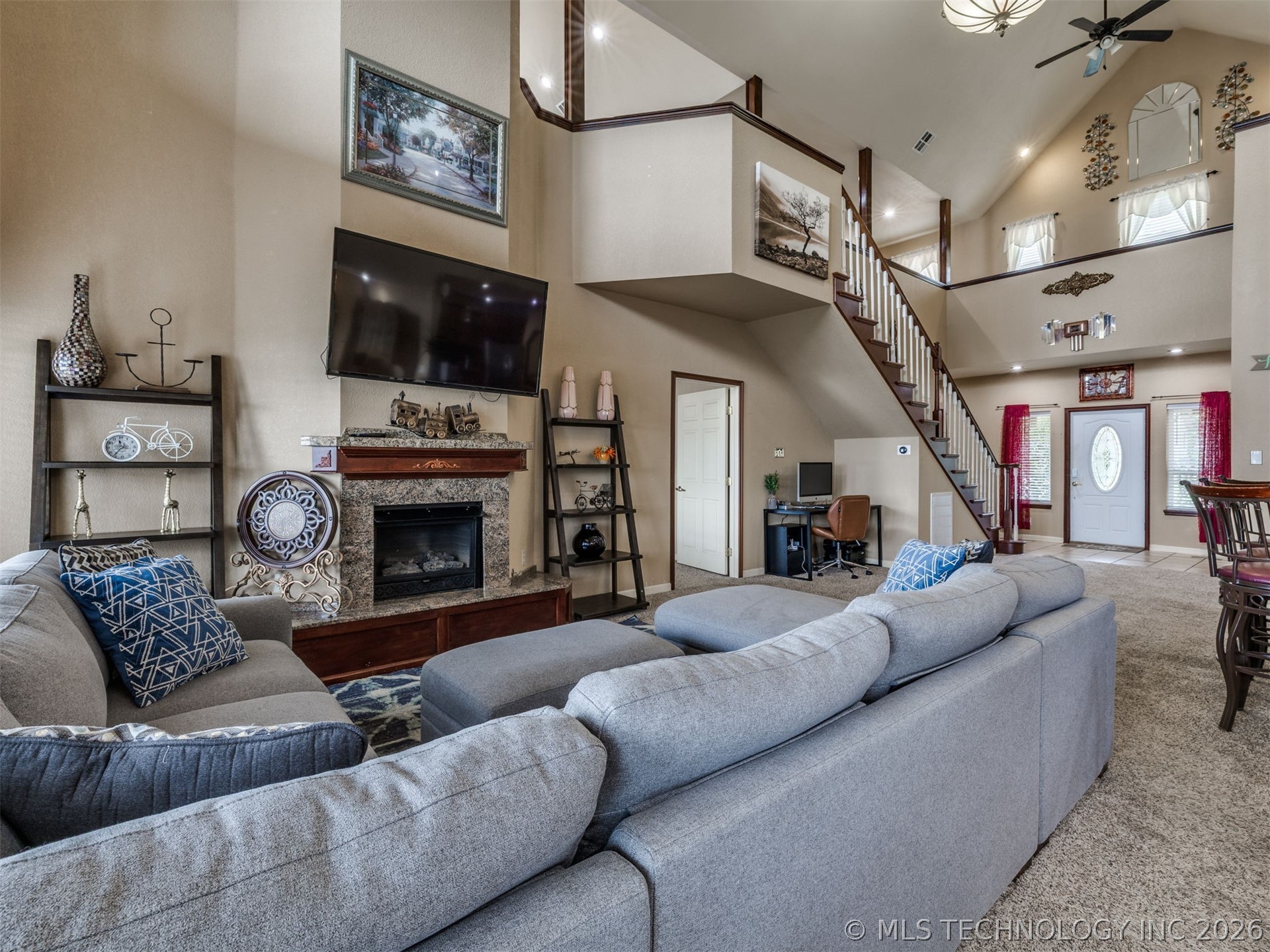 332 E Highland Avenue Property Photo 16