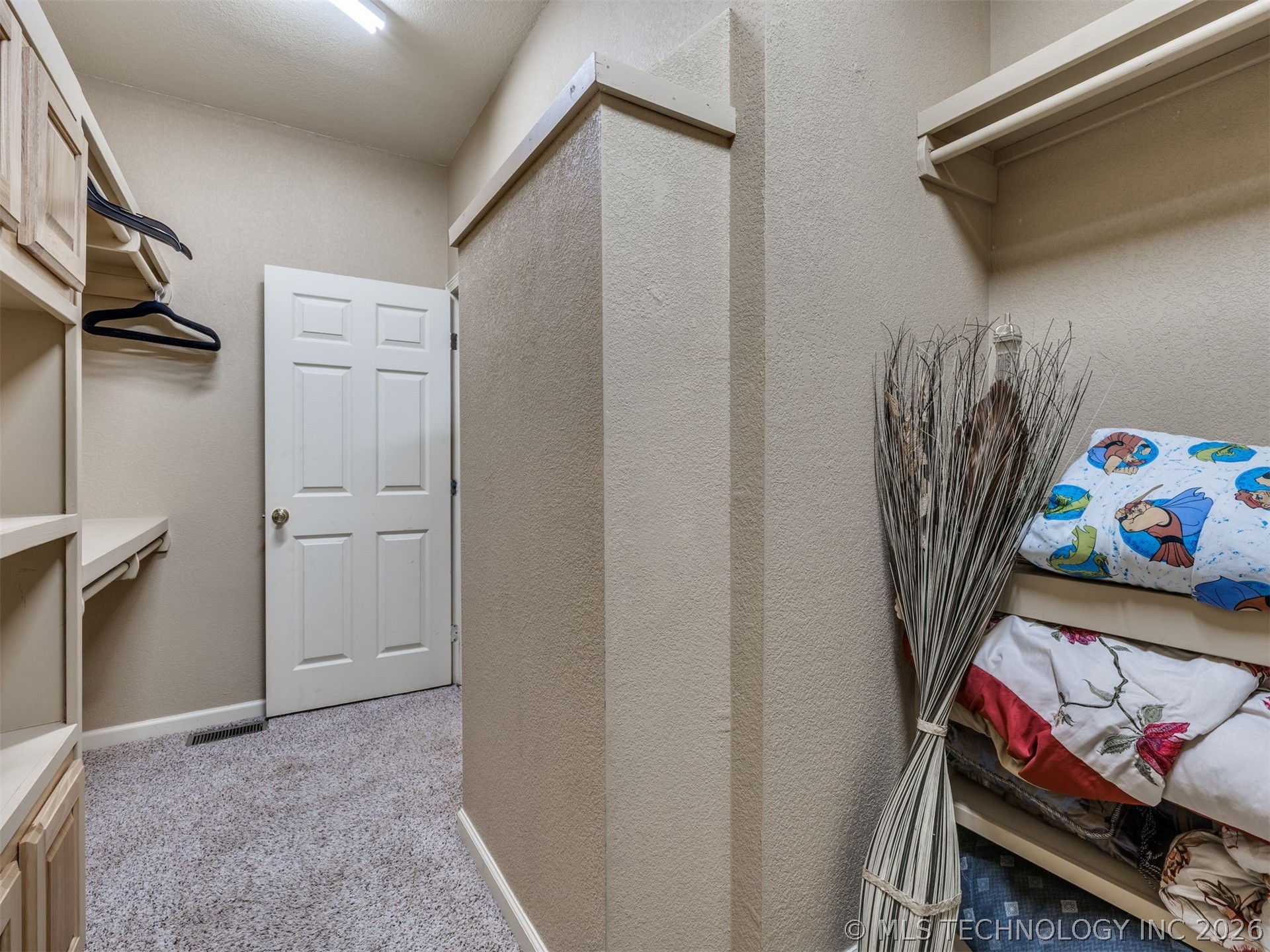 332 E Highland Avenue Property Photo 46