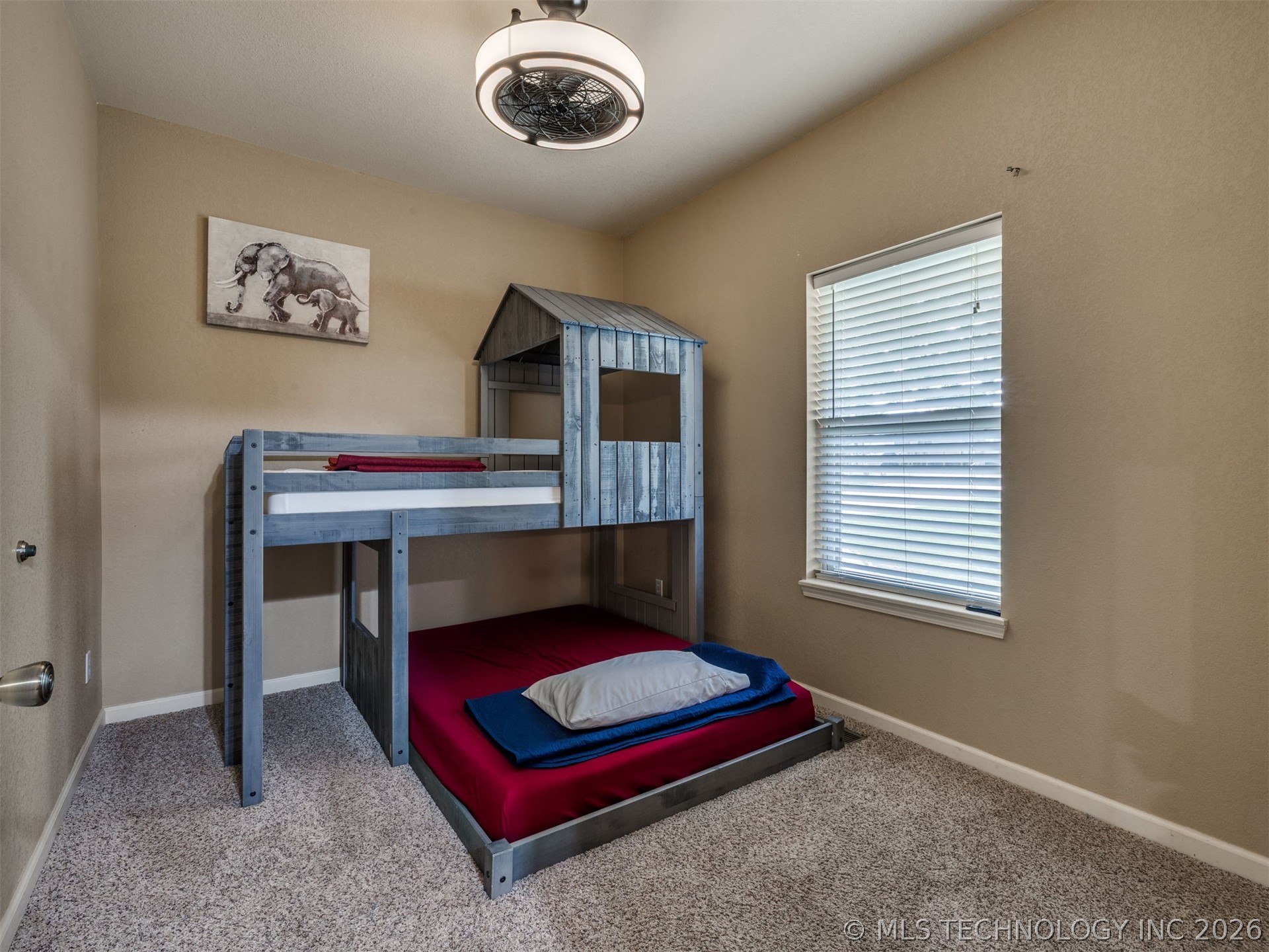 332 E Highland Avenue Property Photo 49