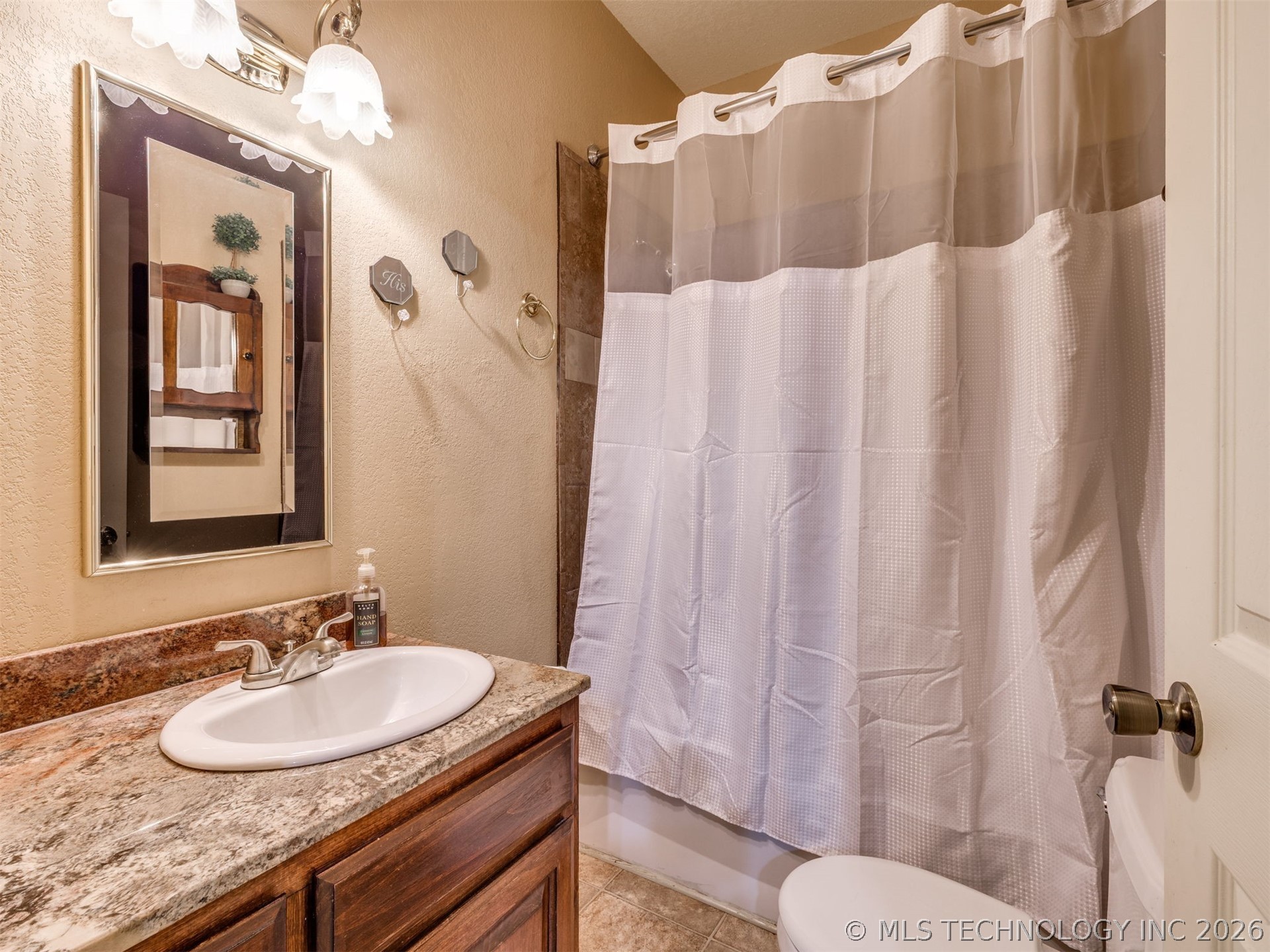 332 E Highland Avenue Property Photo 51
