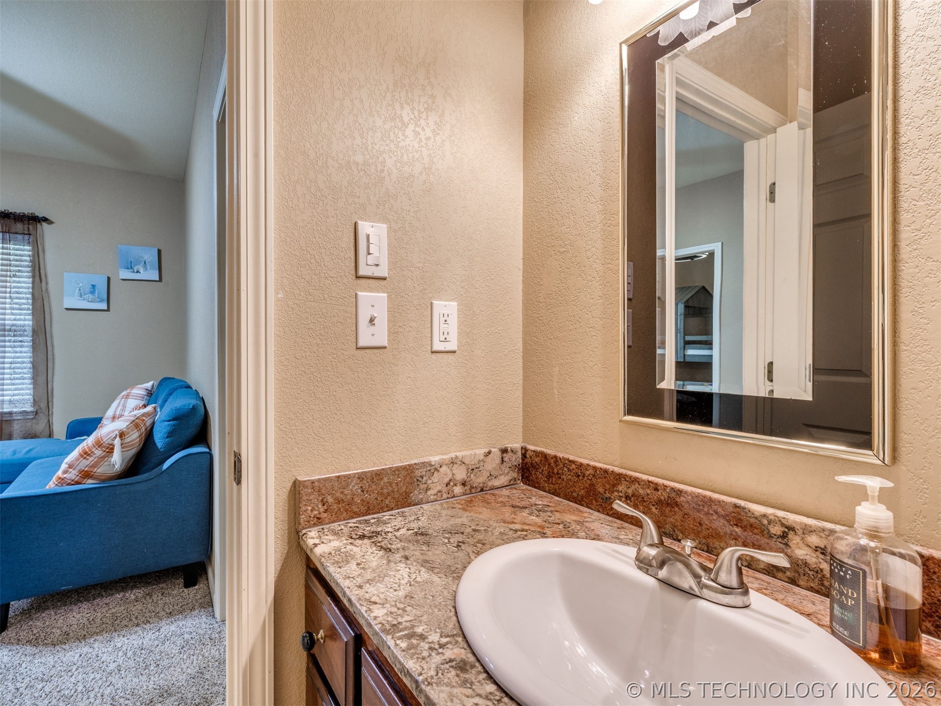 332 E Highland Avenue Property Photo 52