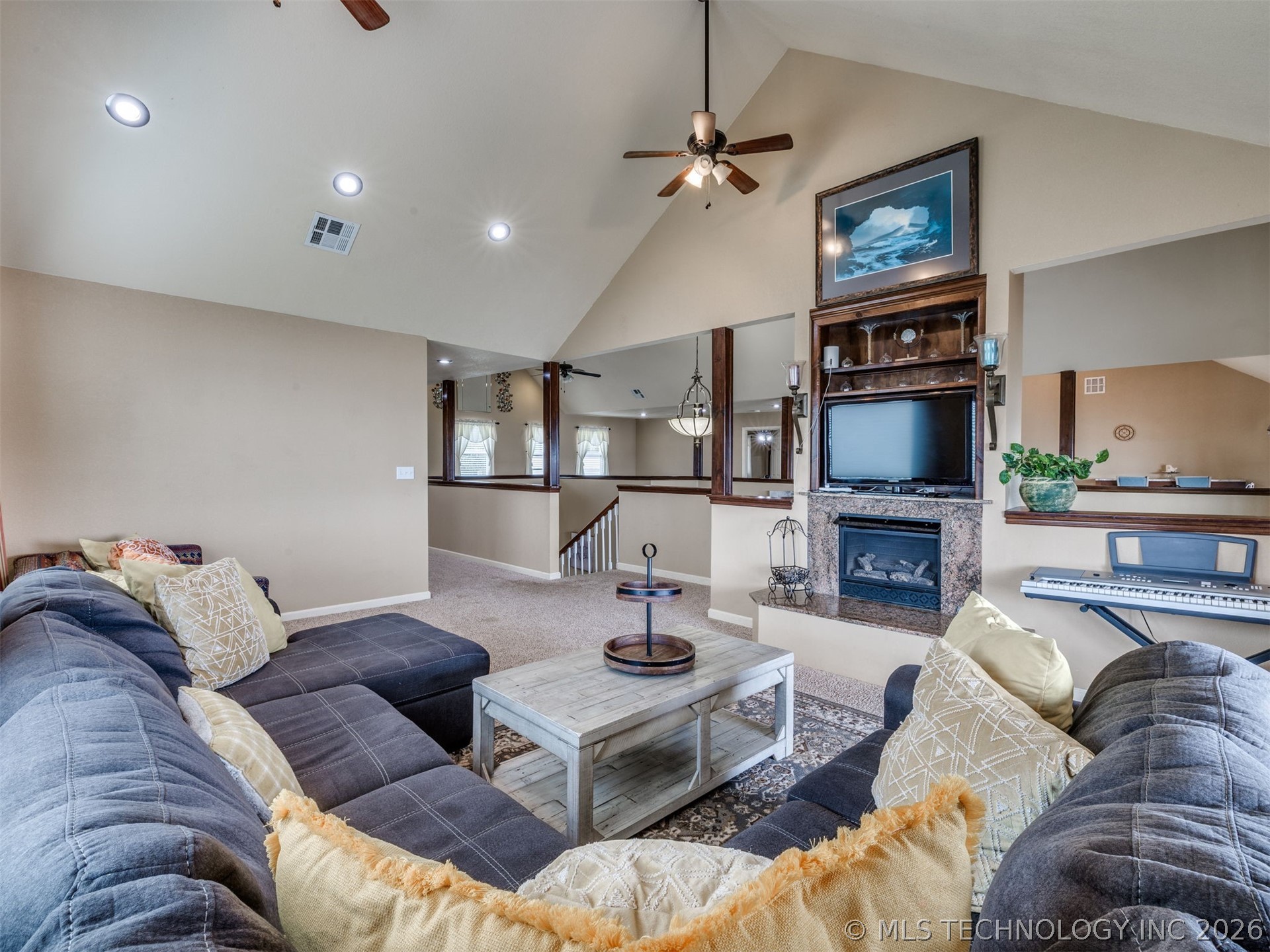 332 E Highland Avenue Property Photo 64