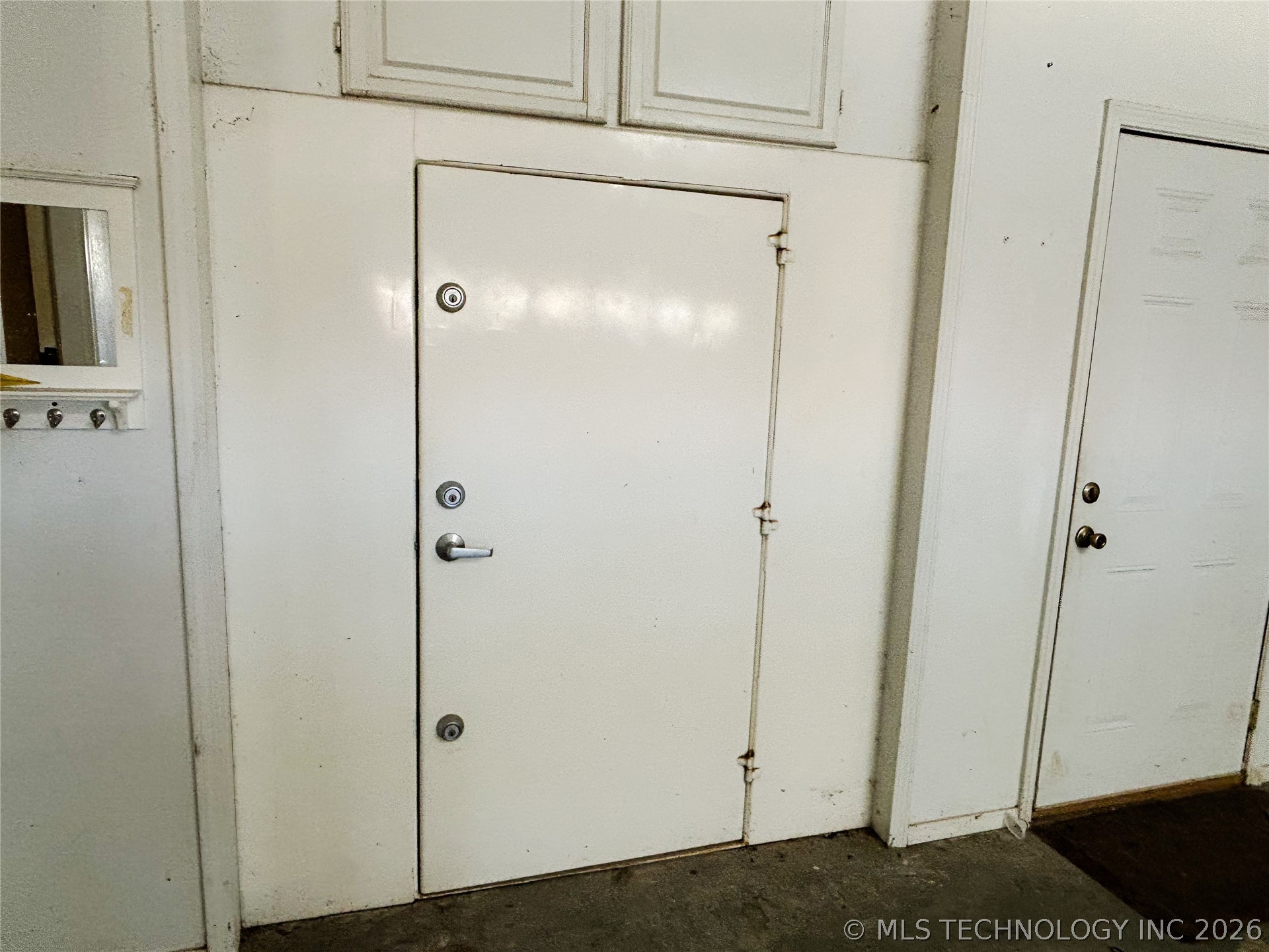 332 E Highland Avenue Property Photo 90