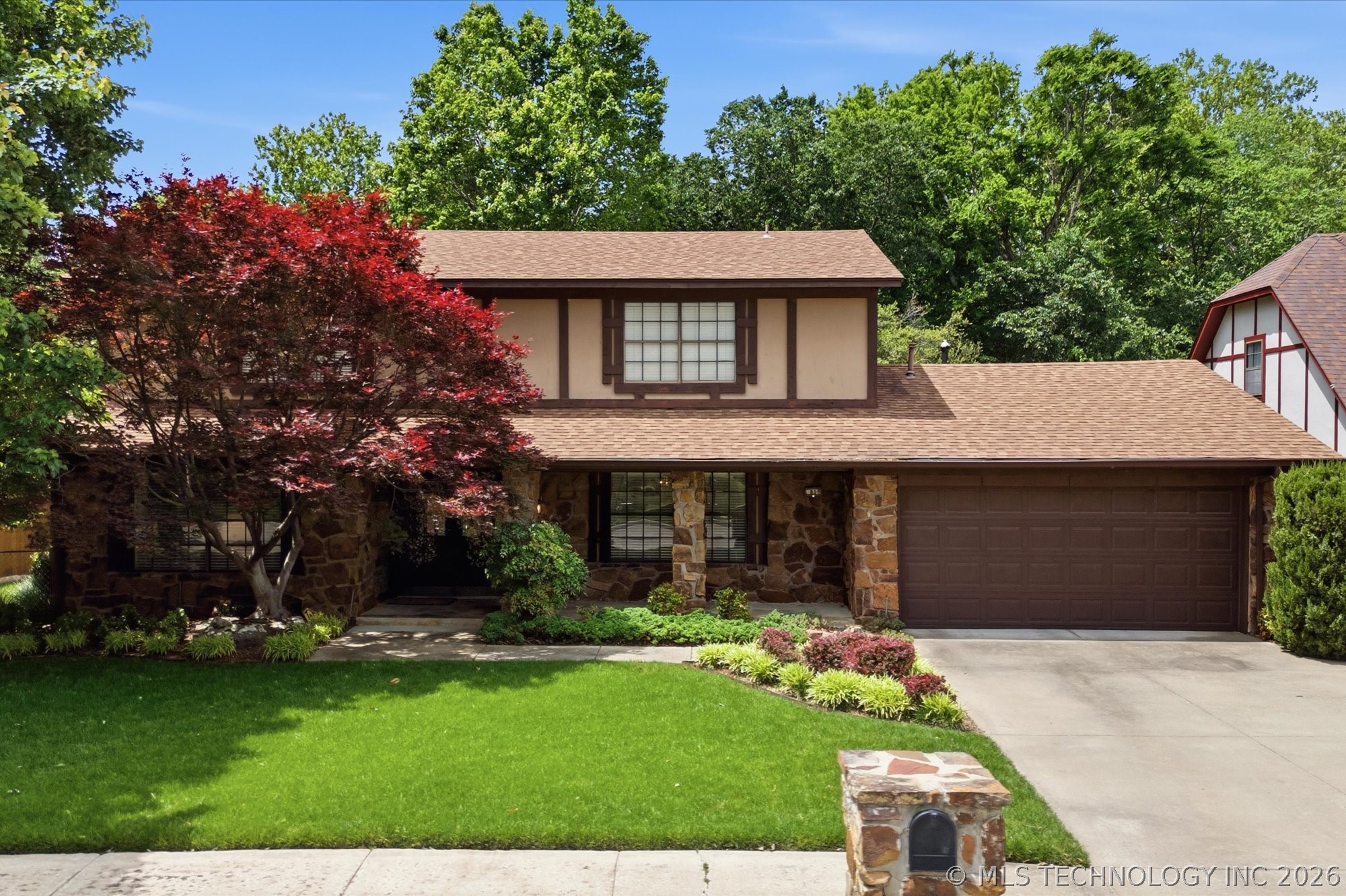 800 S Chestnut Avenue Property Photo