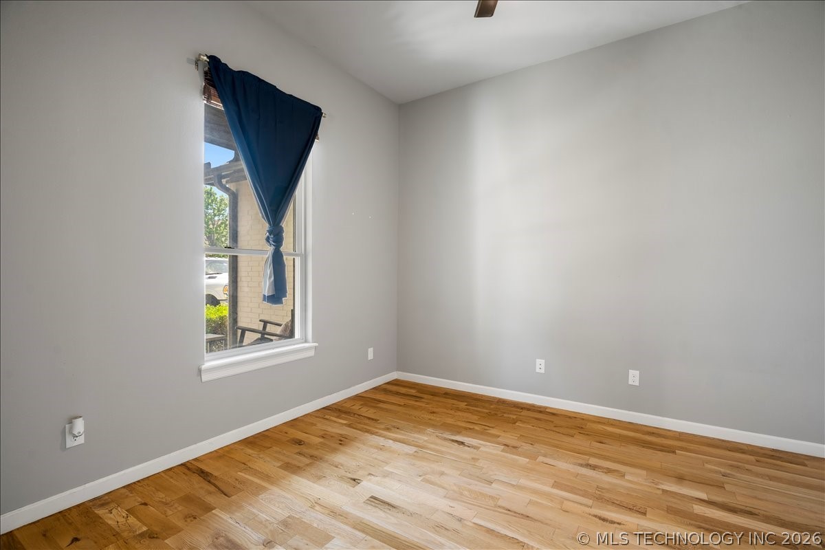 14302 S Florence Avenue Property Photo 28