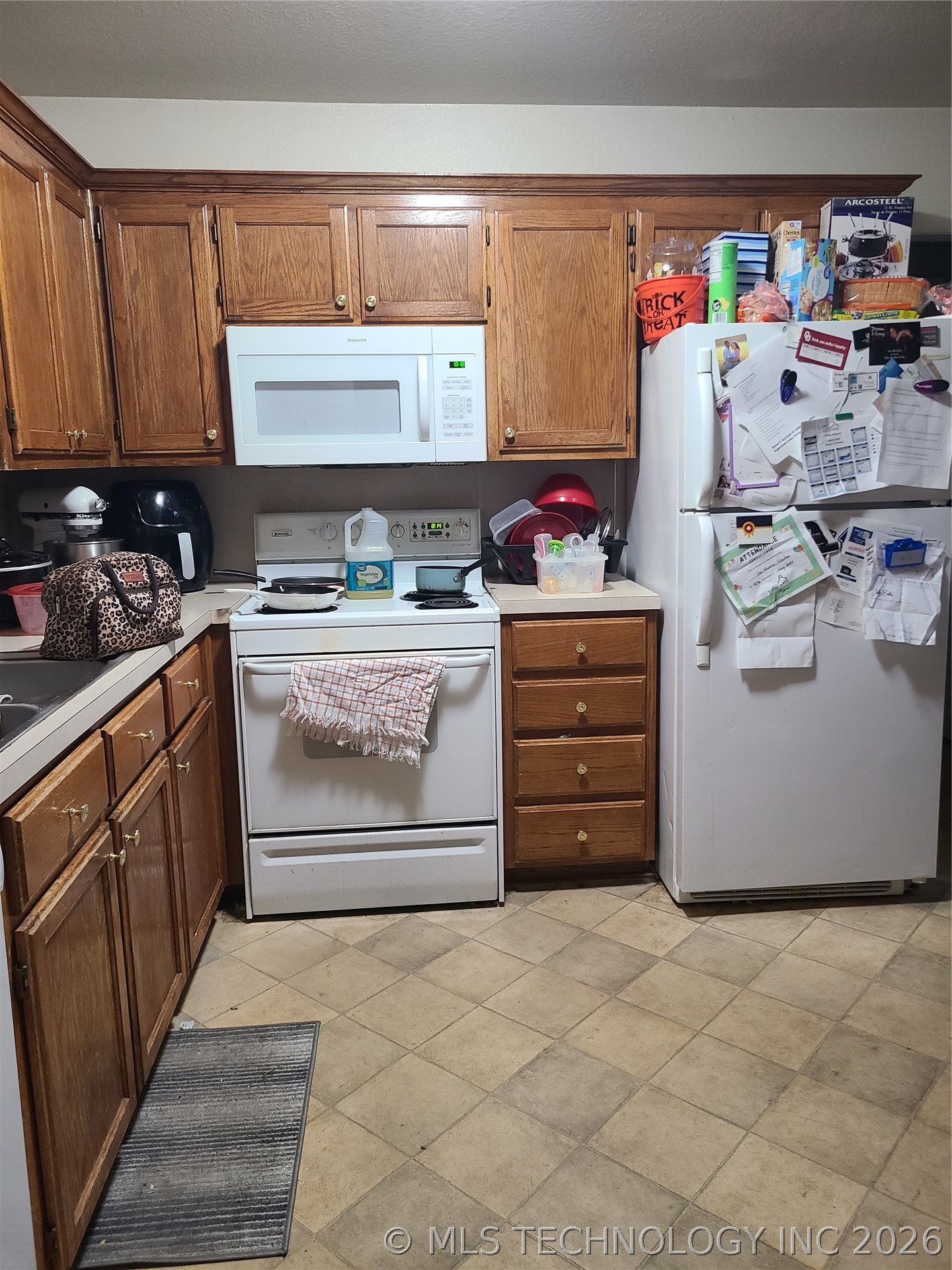 5651 S Xenophon Avenue Property Photo 5