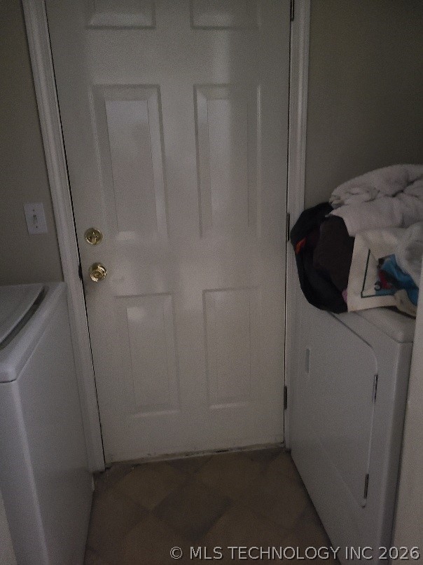 5651 S Xenophon Avenue Property Photo 6