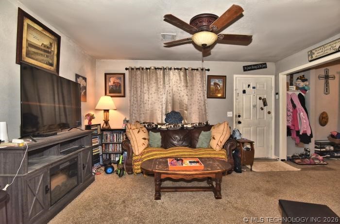 921 S Mullins Avenue Property Photo 6