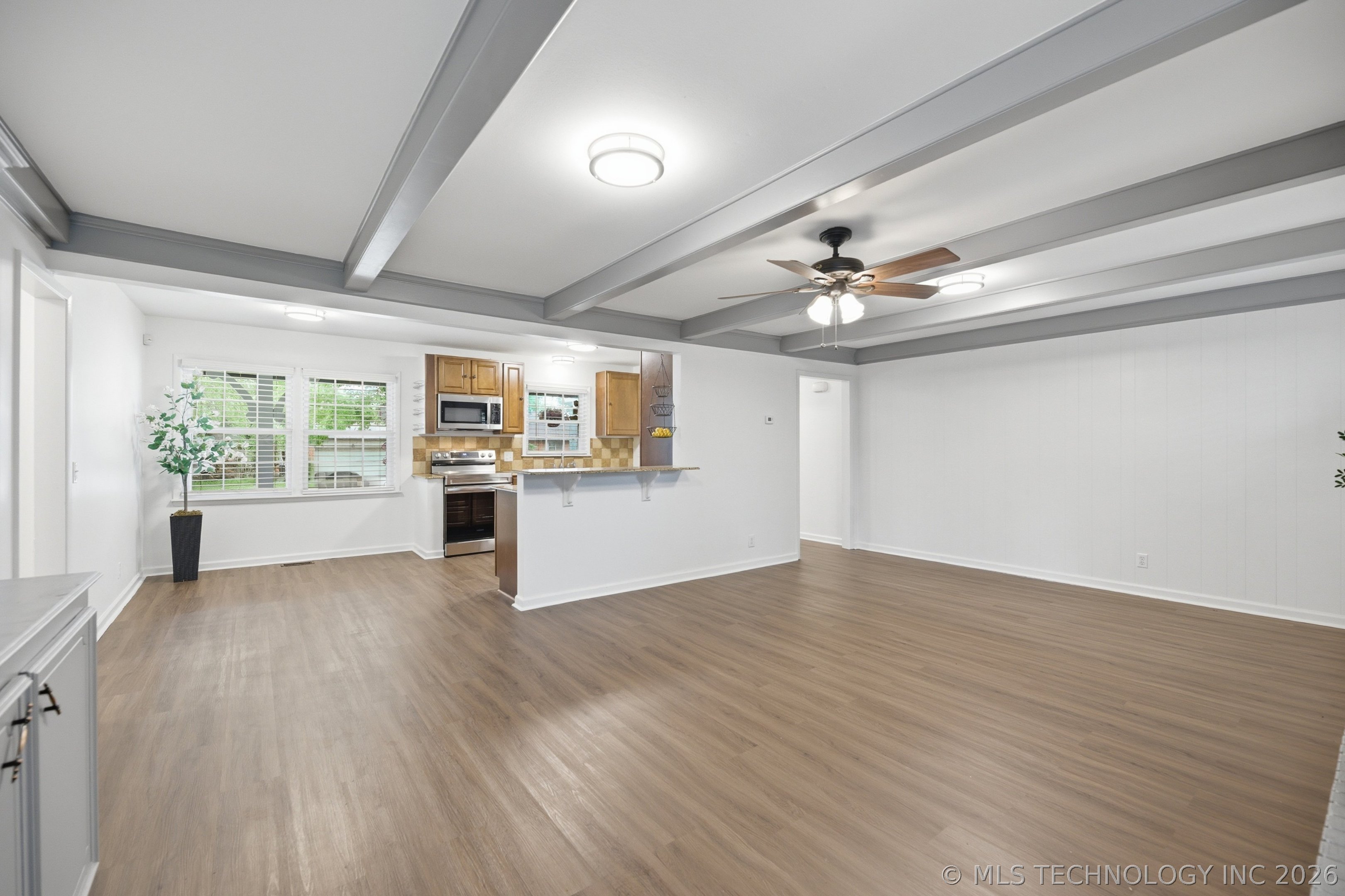 4130 E 49th Street S Property Photo 5