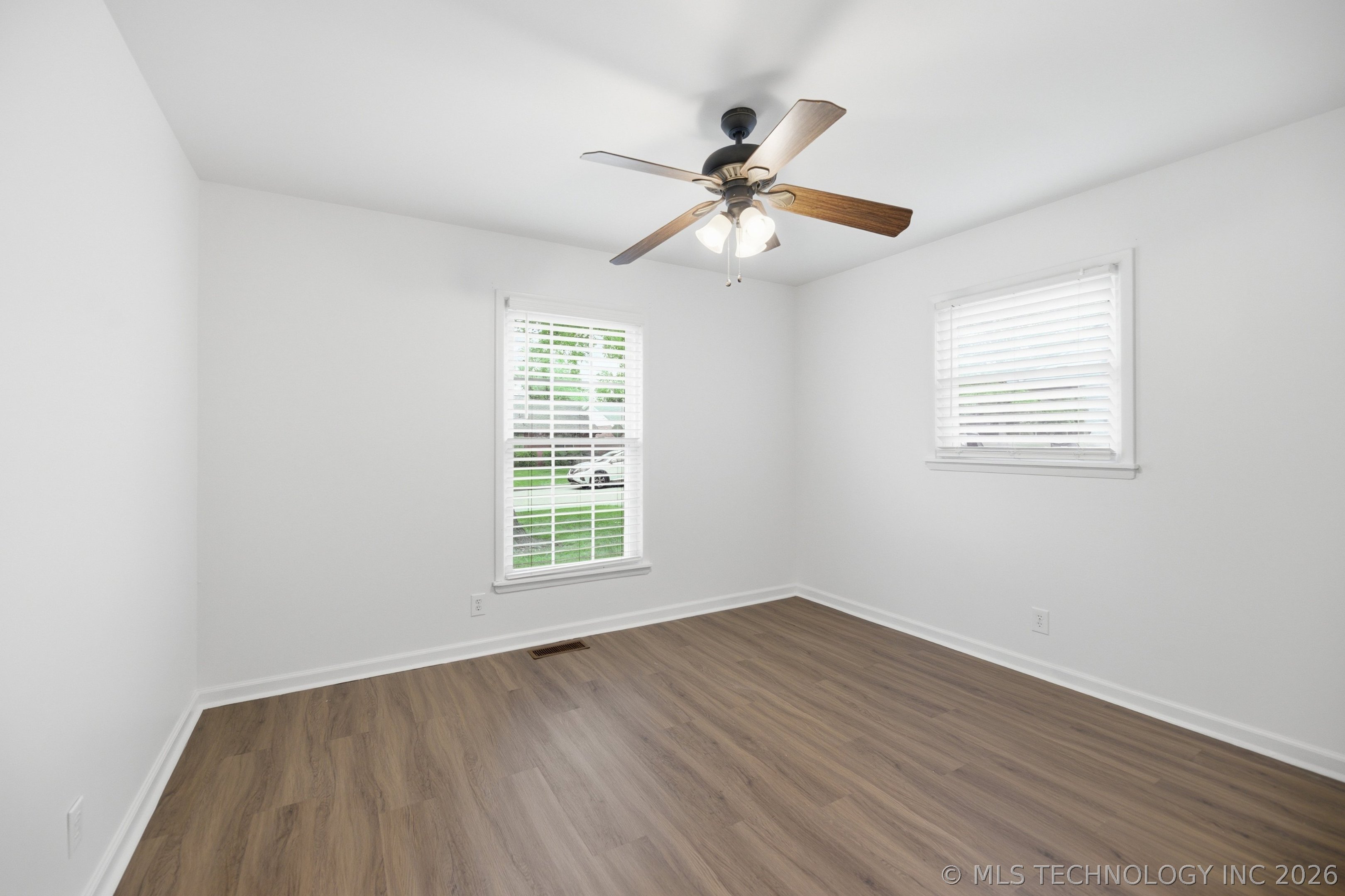 4130 E 49th Street S Property Photo 13