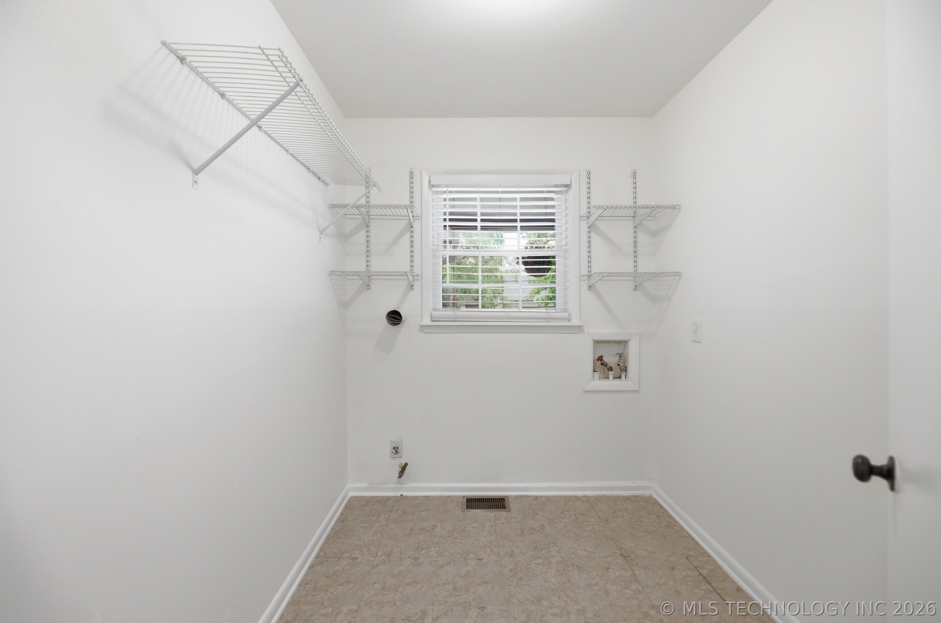 4130 E 49th Street S Property Photo 19