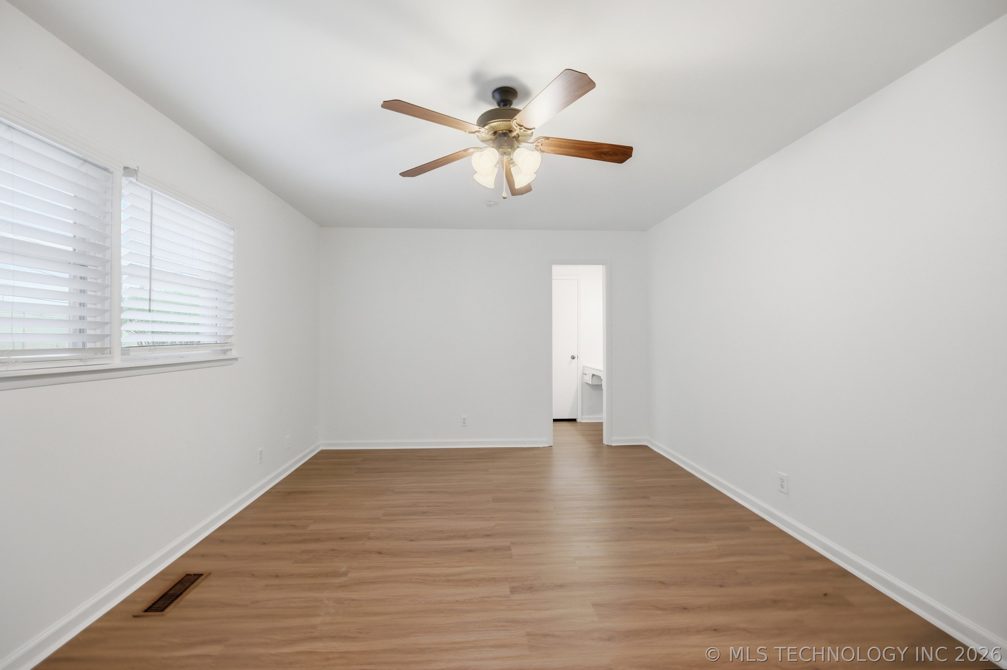 4130 E 49th Street S Property Photo 21