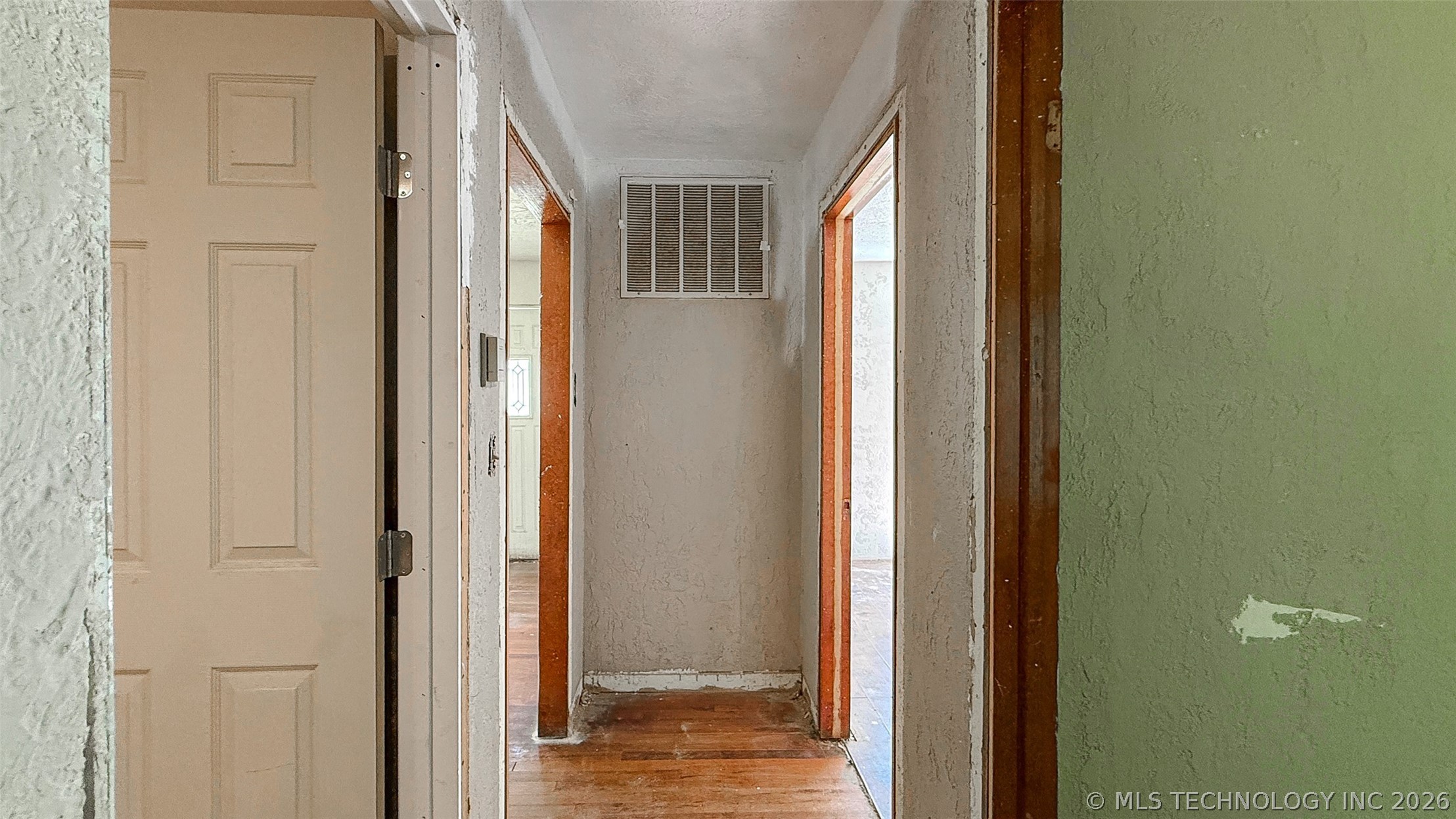105 Park Row Property Photo 30