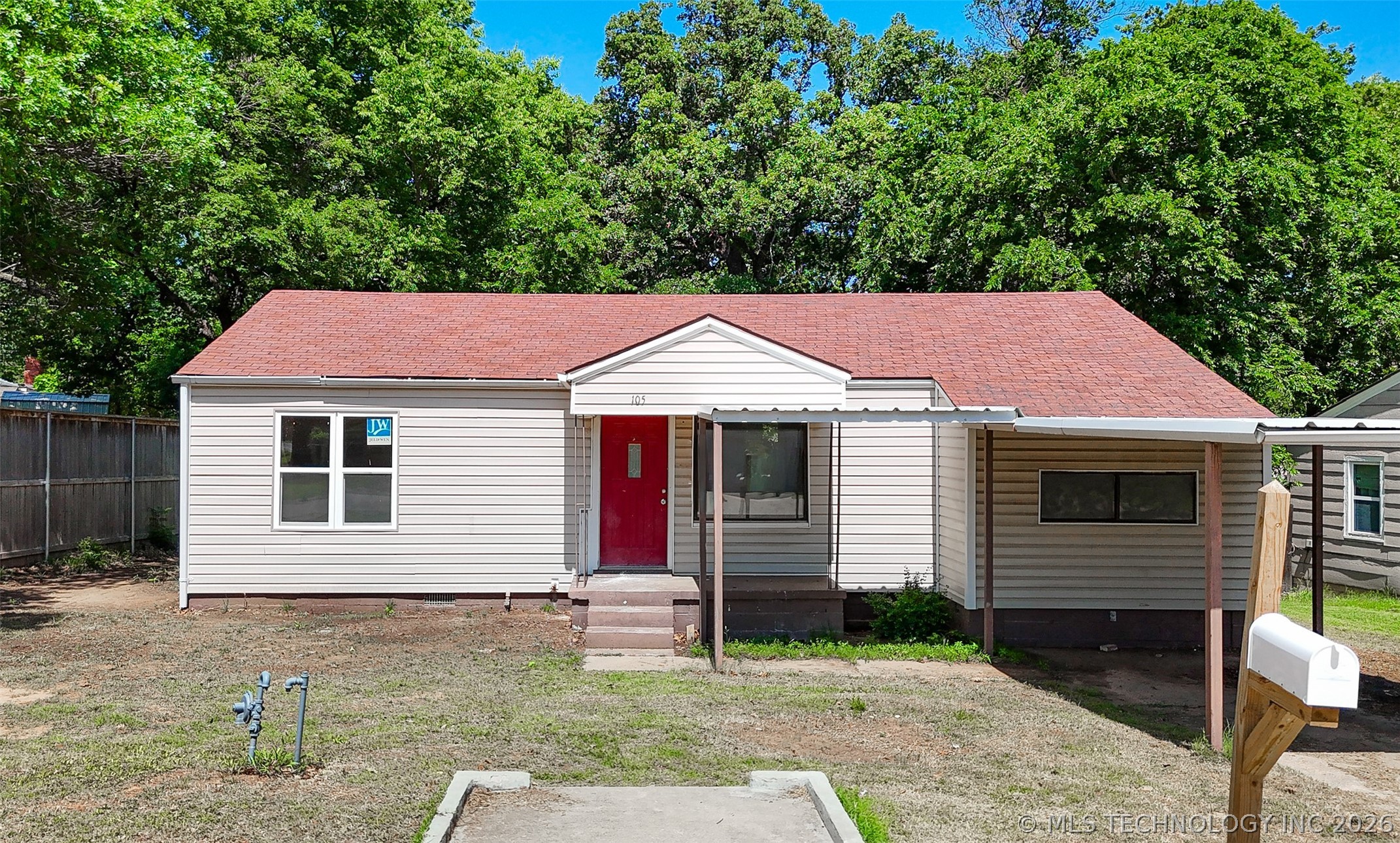 105 Park Row Property Photo 48