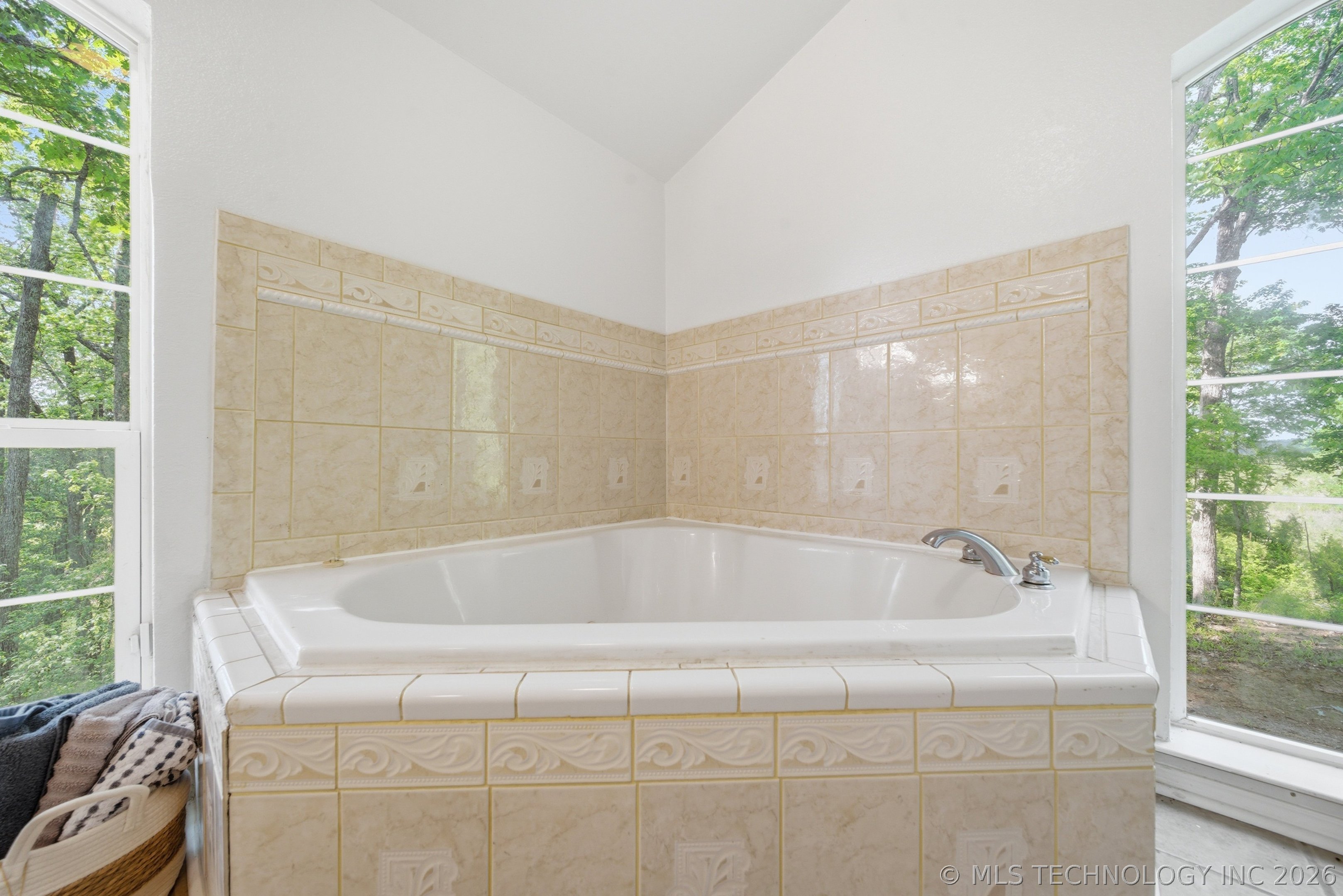 782 N 4380 Road Property Photo 34