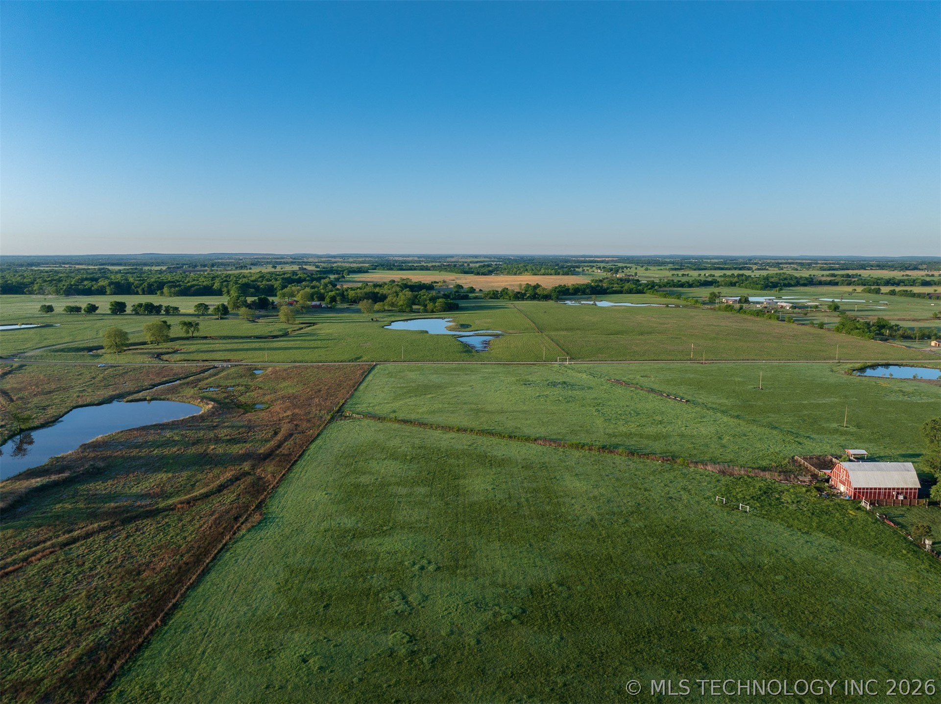 4 N 300 Road Property Photo 10