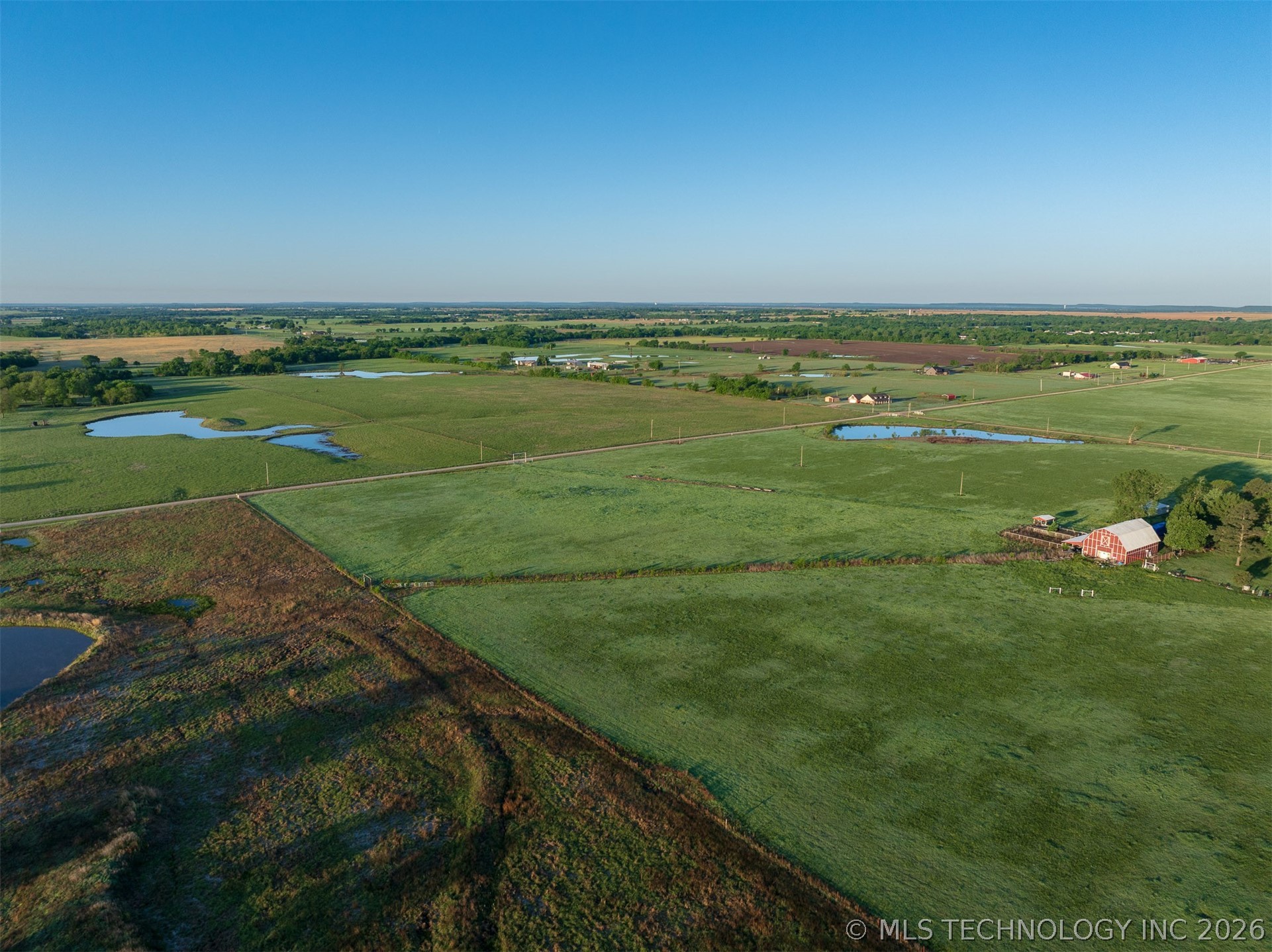 4 N 300 Road Property Photo 11