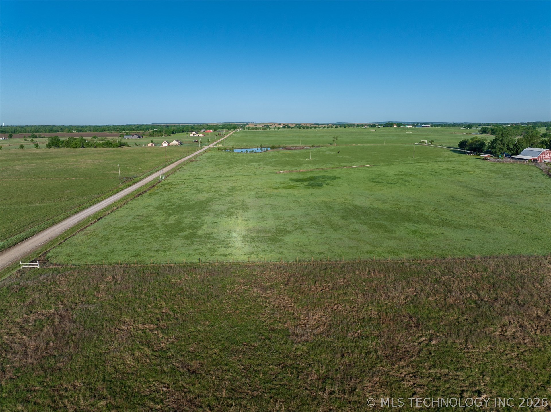 4 N 300 Road Property Photo 32