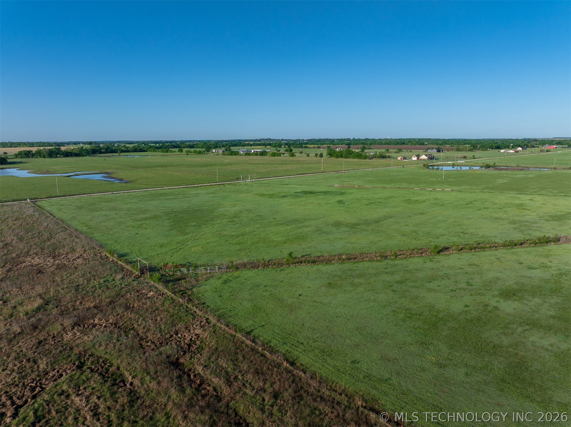 4 N 300 Road Property Photo 33