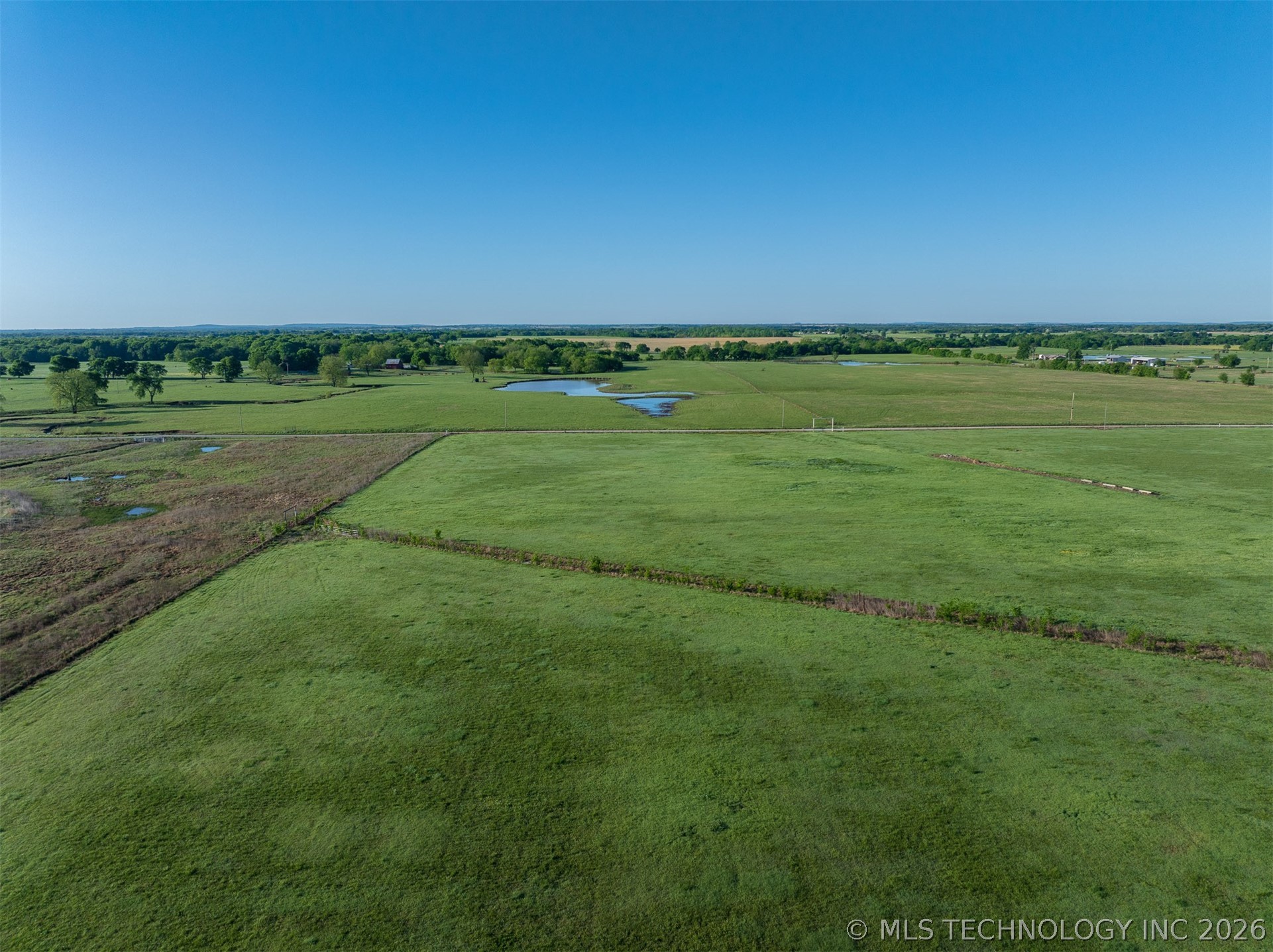 4 N 300 Road Property Photo 34