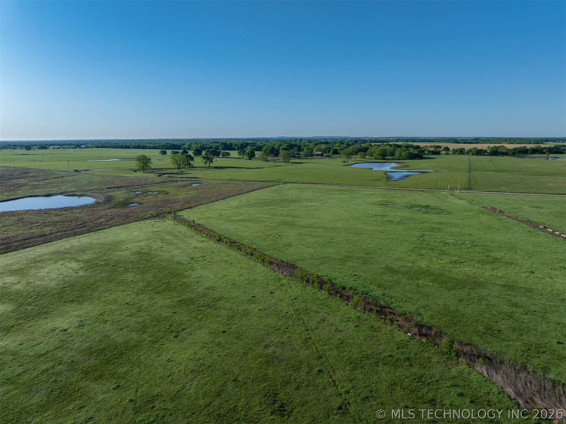 4 N 300 Road Property Photo 35