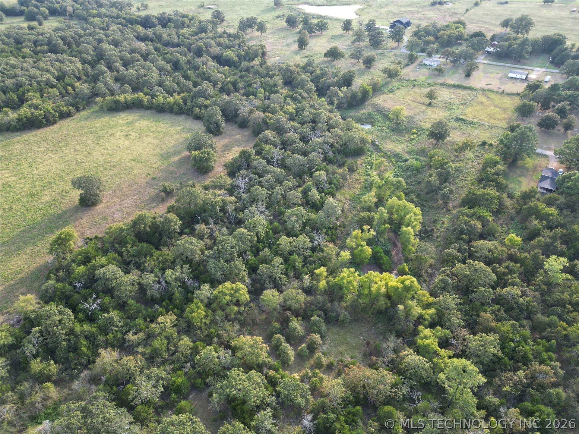 200 Hickory Loop Property Photo 7