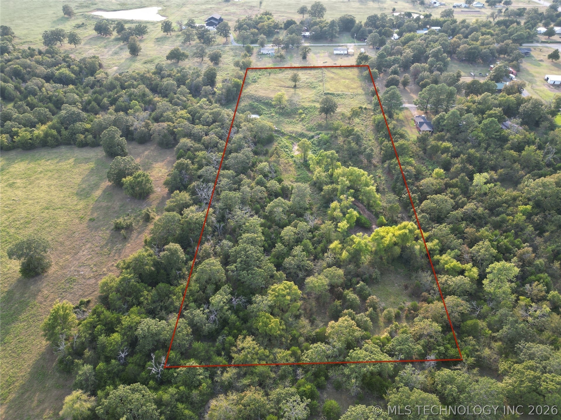 200 Hickory Loop Property Photo 11