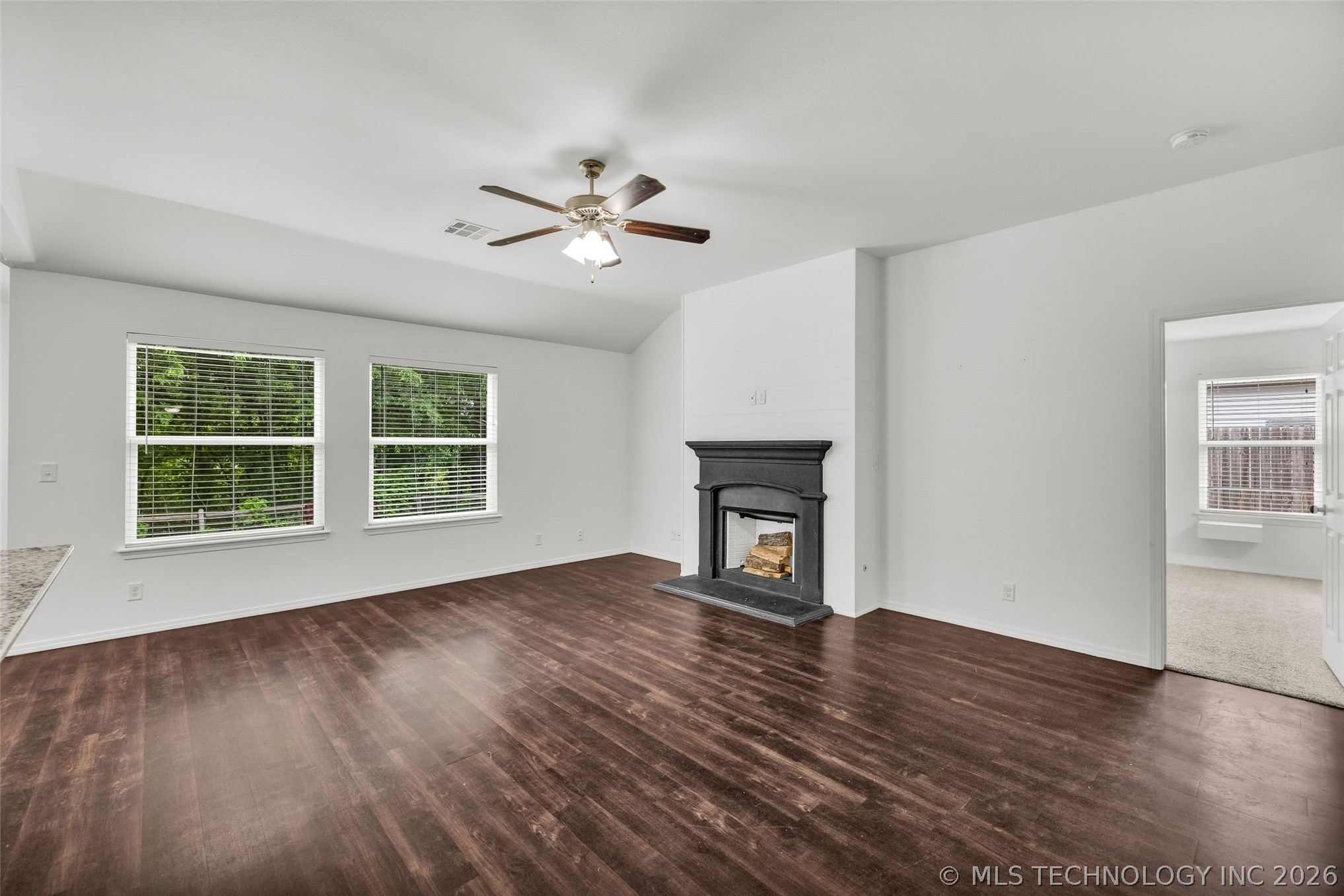 14826 S Hudson Avenue Property Photo 11