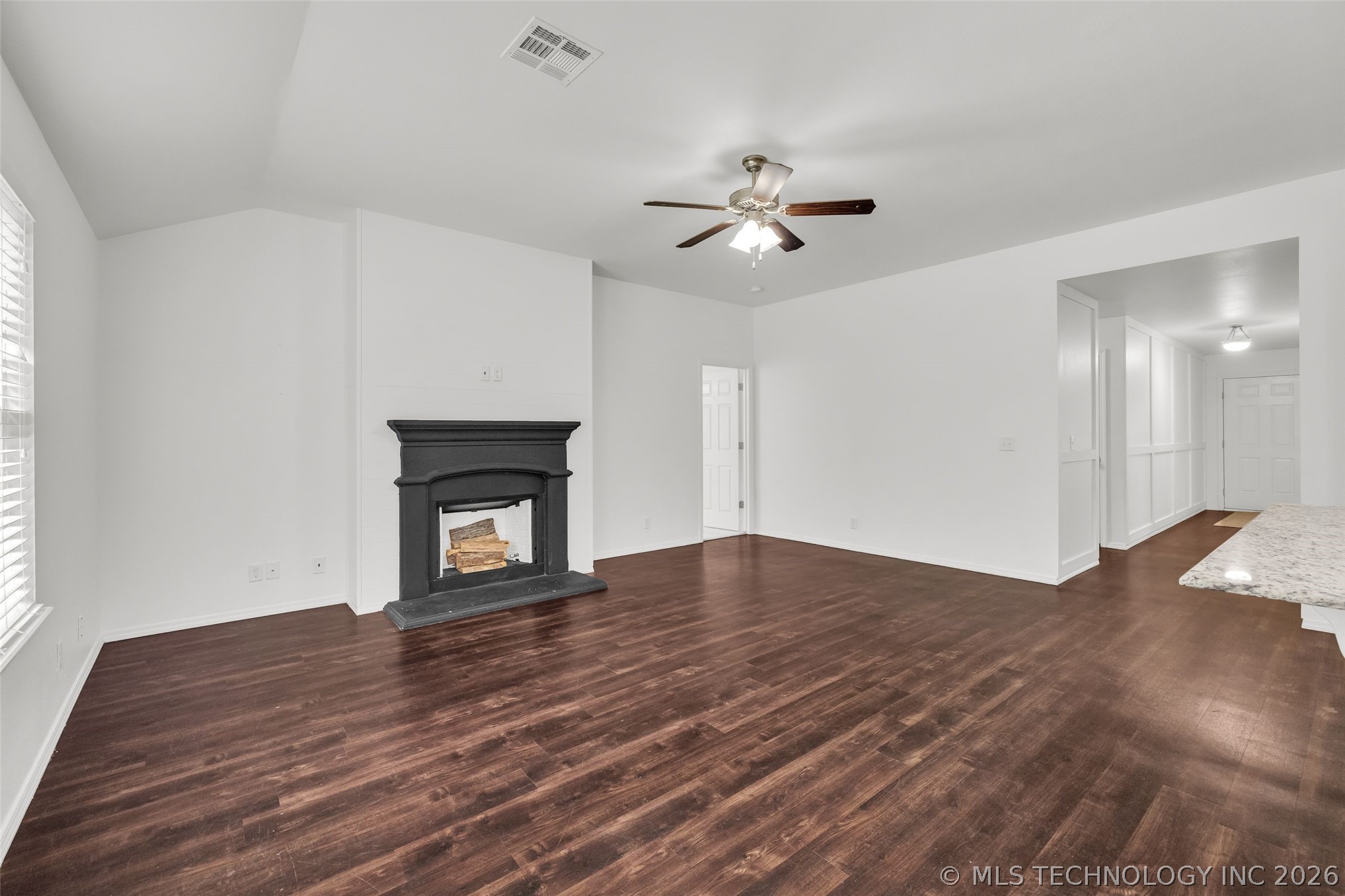 14826 S Hudson Avenue Property Photo 13