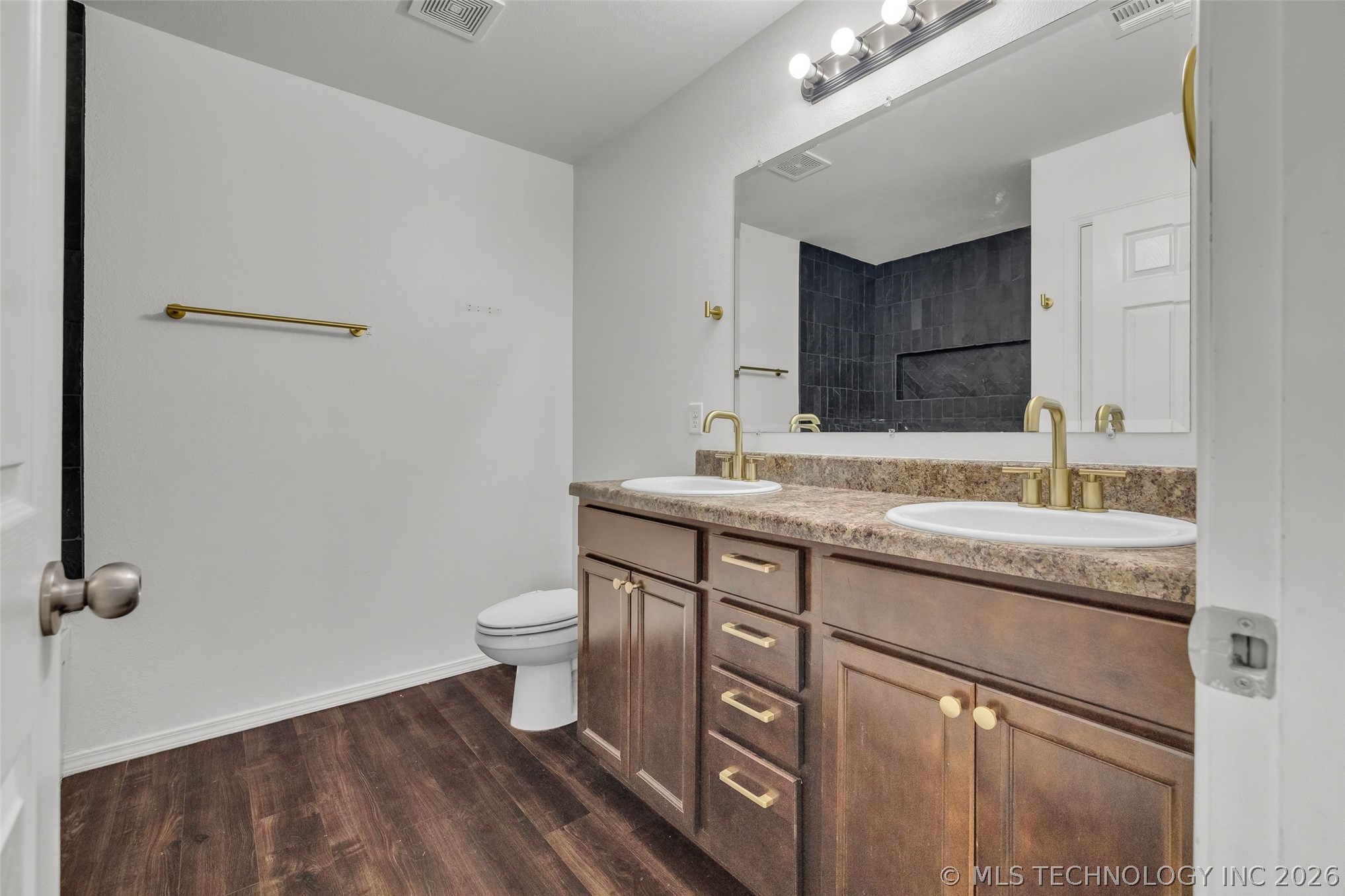 14826 S Hudson Avenue Property Photo 22