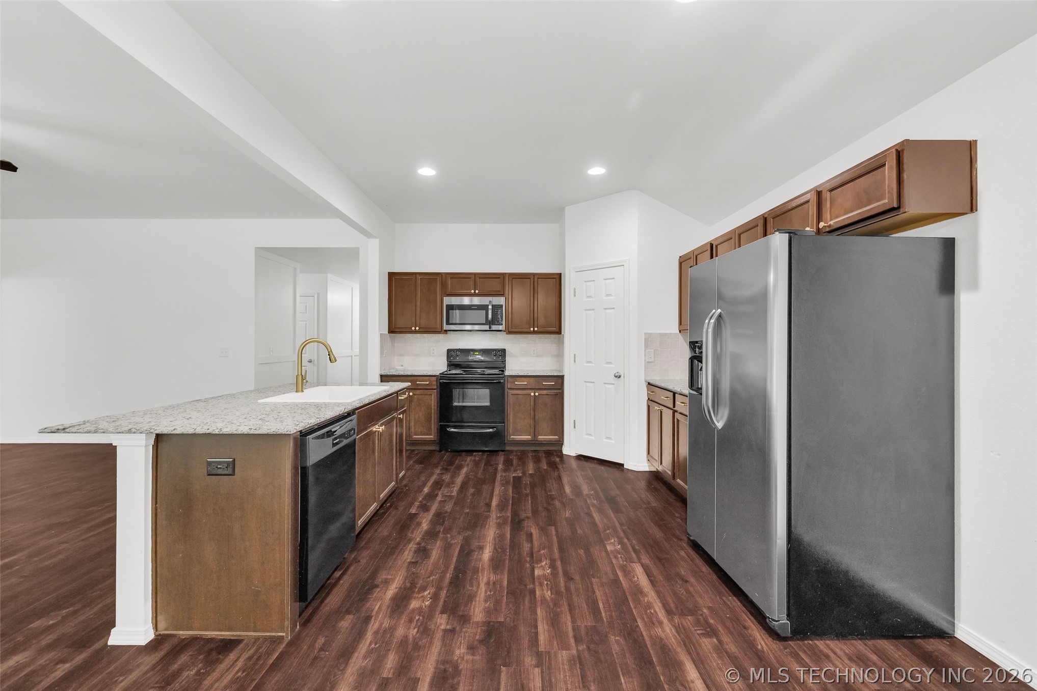 14826 S Hudson Avenue Property Photo 45