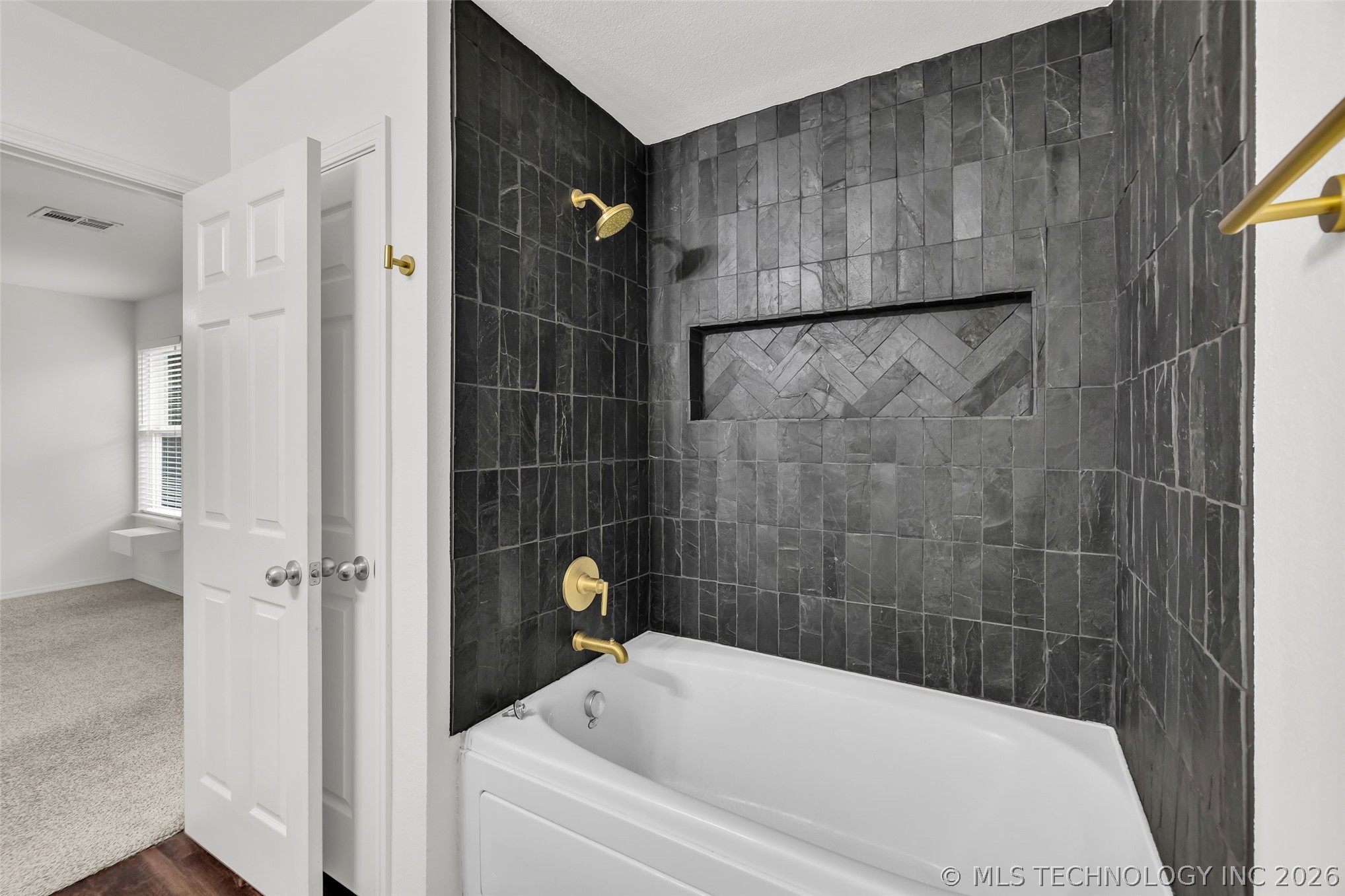 14826 S Hudson Avenue Property Photo 51
