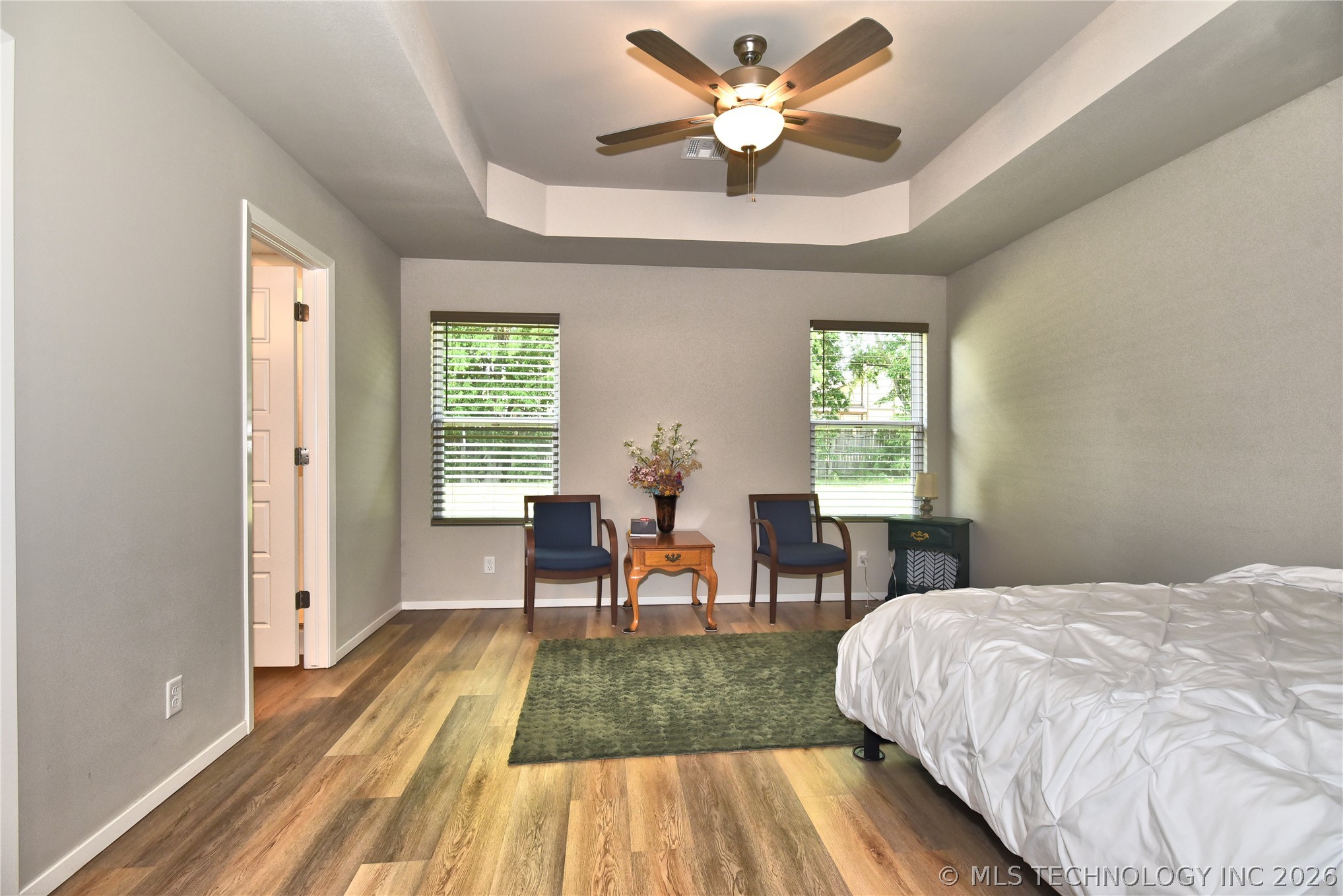 13916 S Quincy Street Property Photo 11