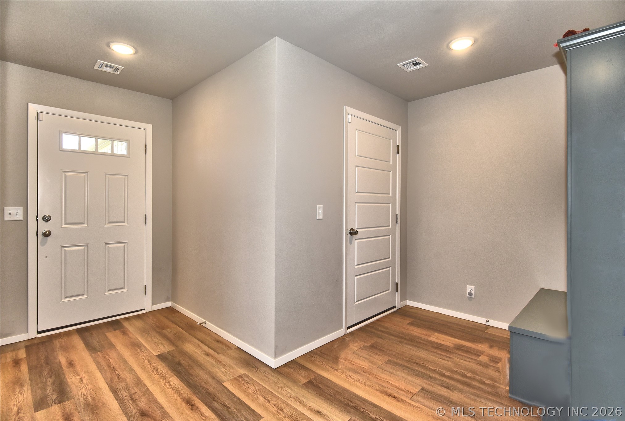 13916 S Quincy Street Property Photo 21