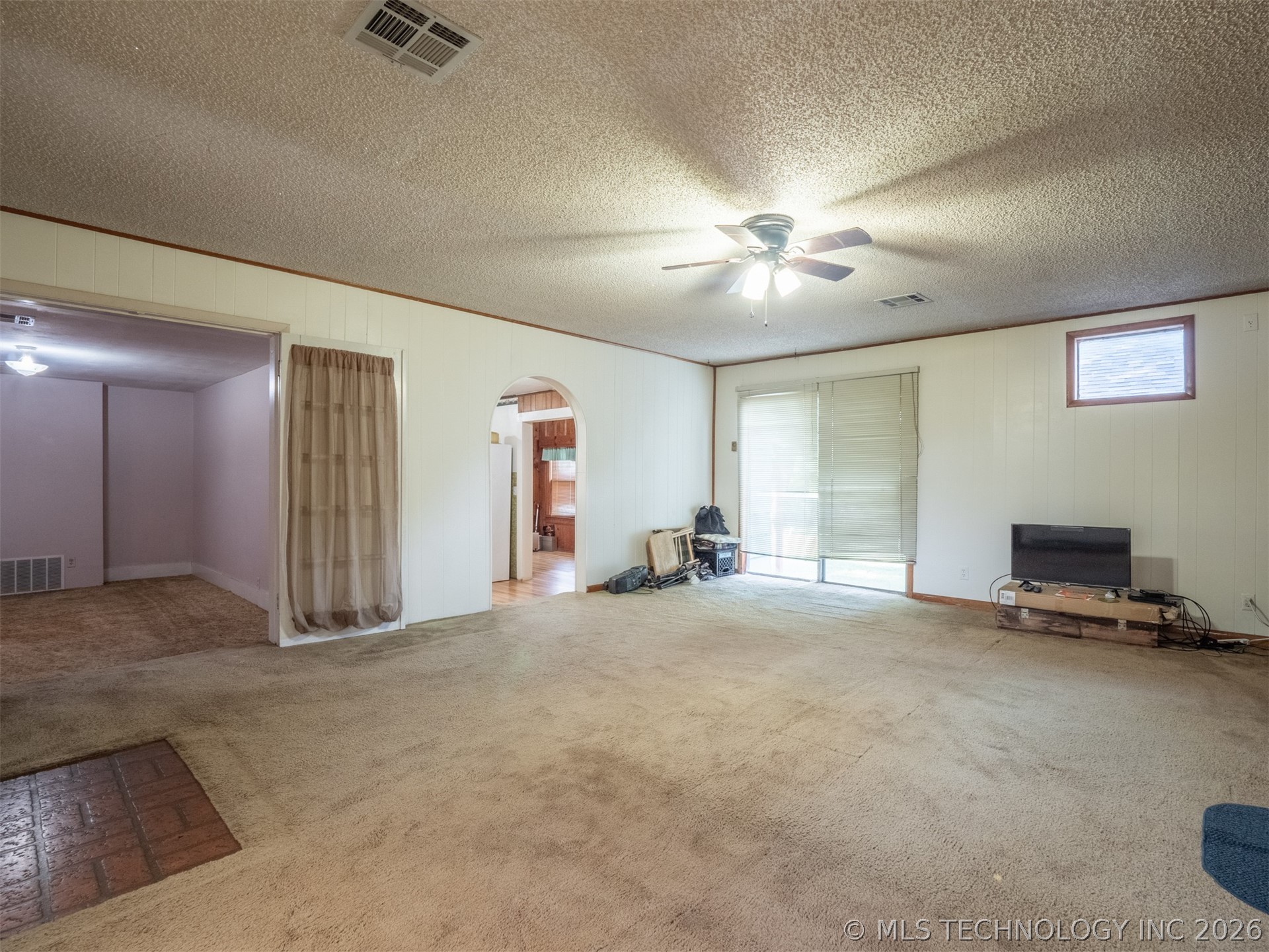 2708 Hardy Springs Road Property Photo 4