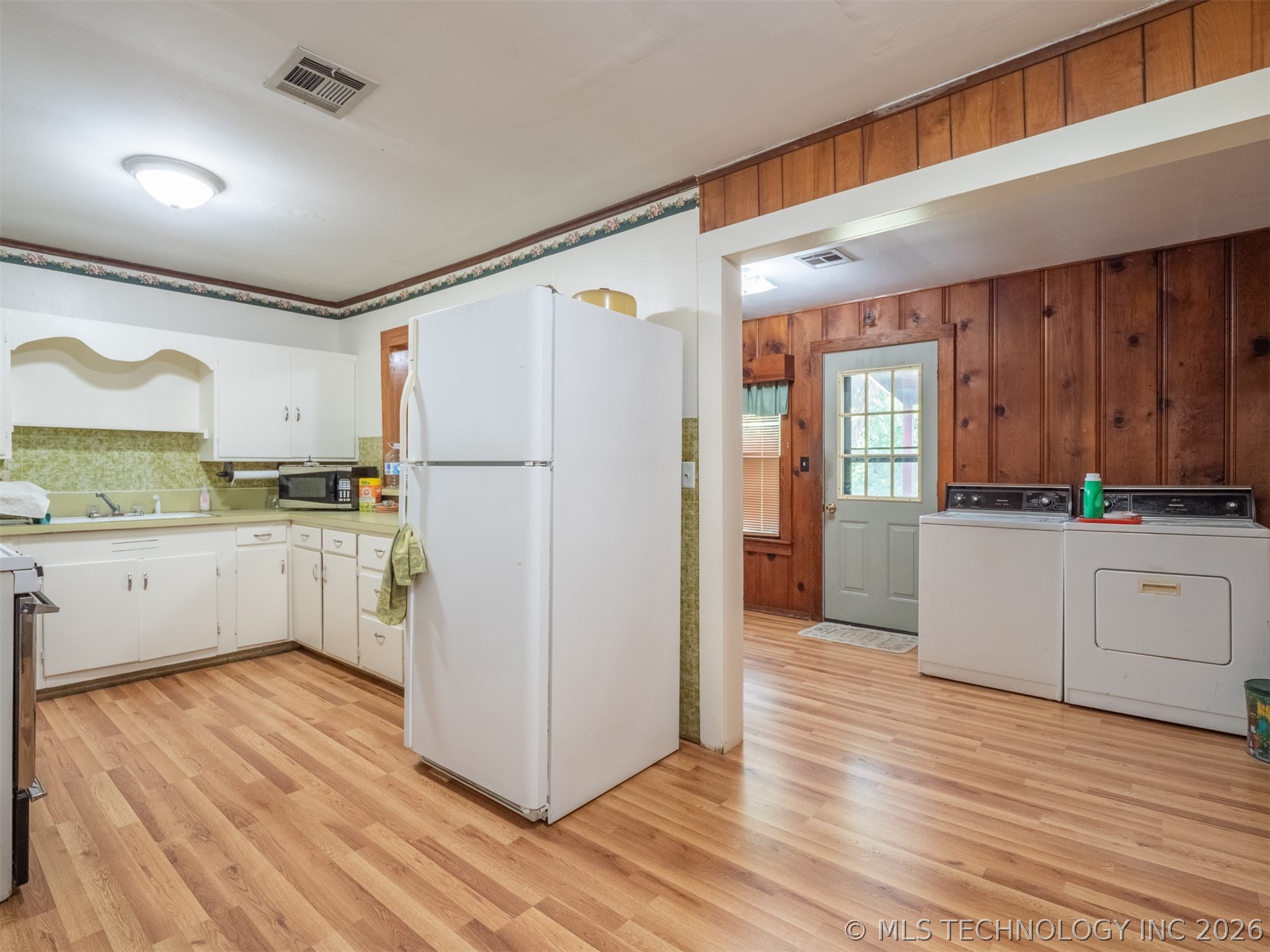2708 Hardy Springs Road Property Photo 11