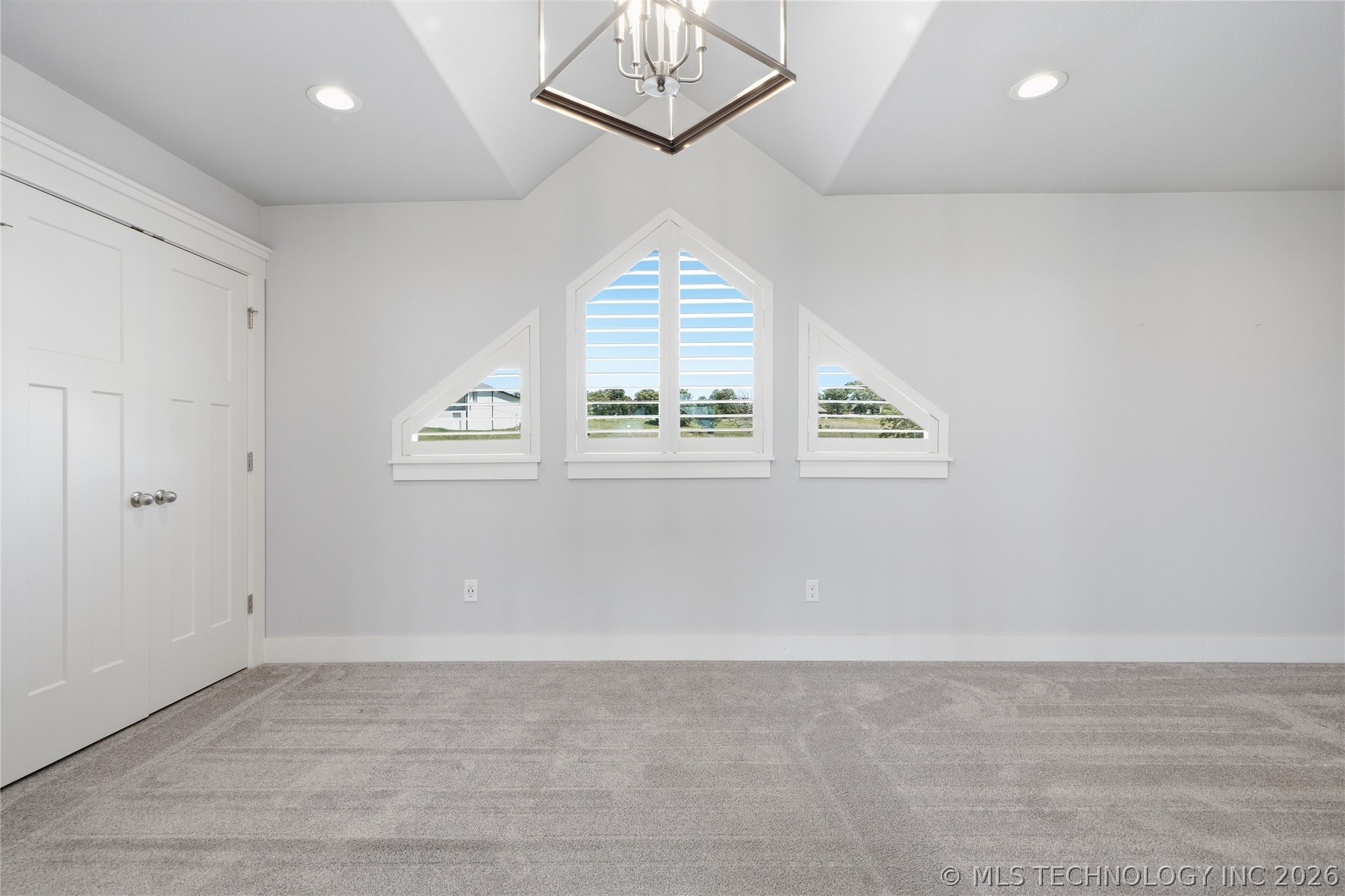 12290 Catalina Boulevard Property Photo 29