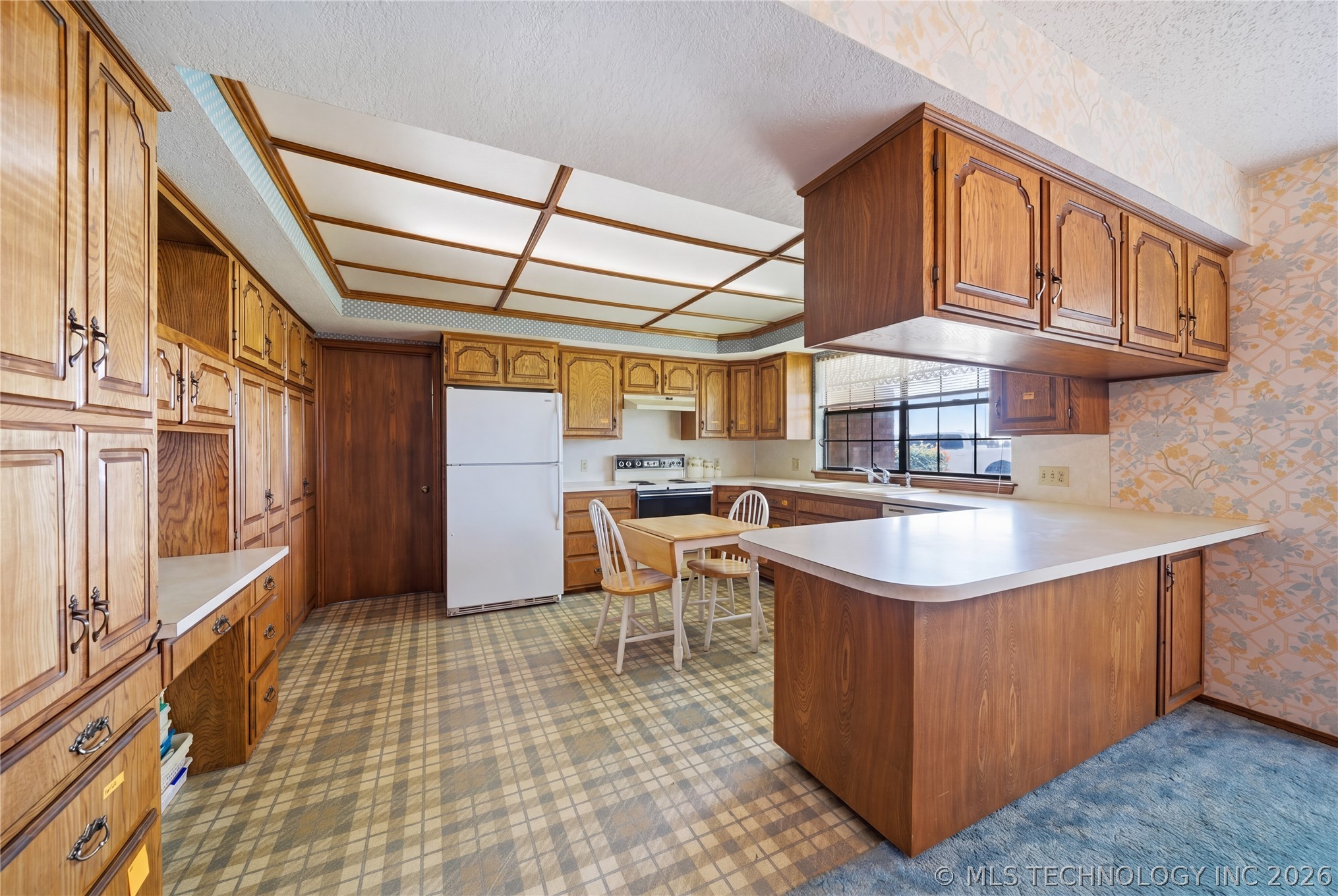 5202 W Rupe Avenue Property Photo 11