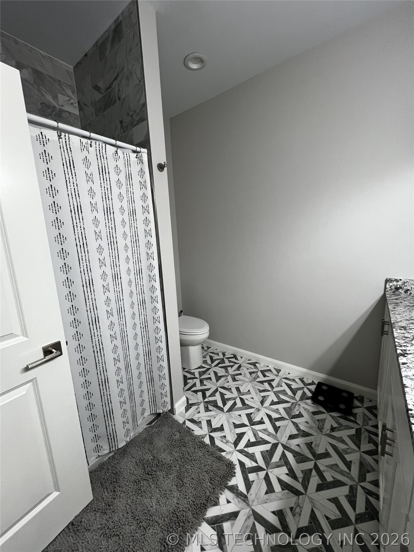 2126 W Forest Ridge Property Photo 20