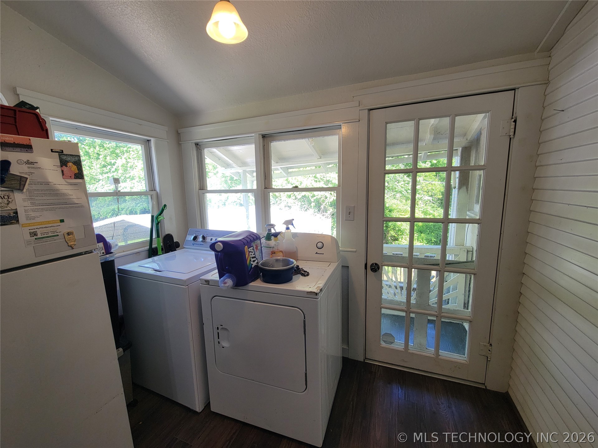 1024 S Belmont Property Photo 18