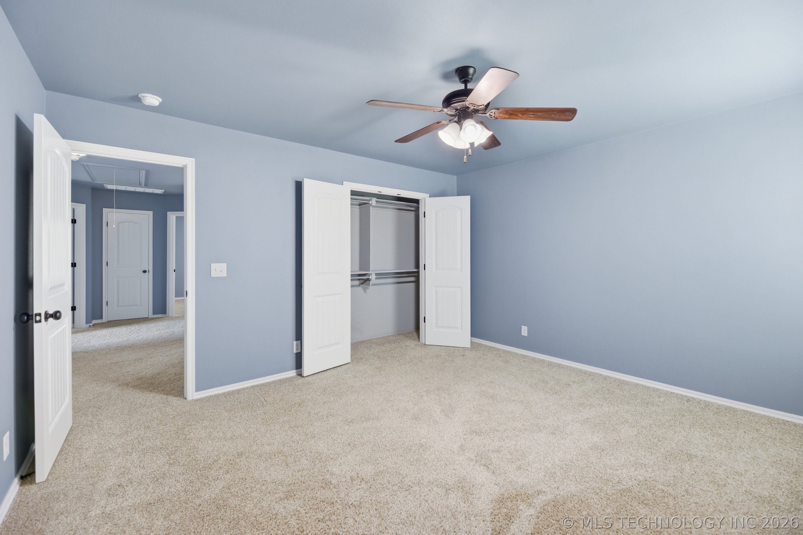 2017 W Fredericksburg Court Property Photo 32