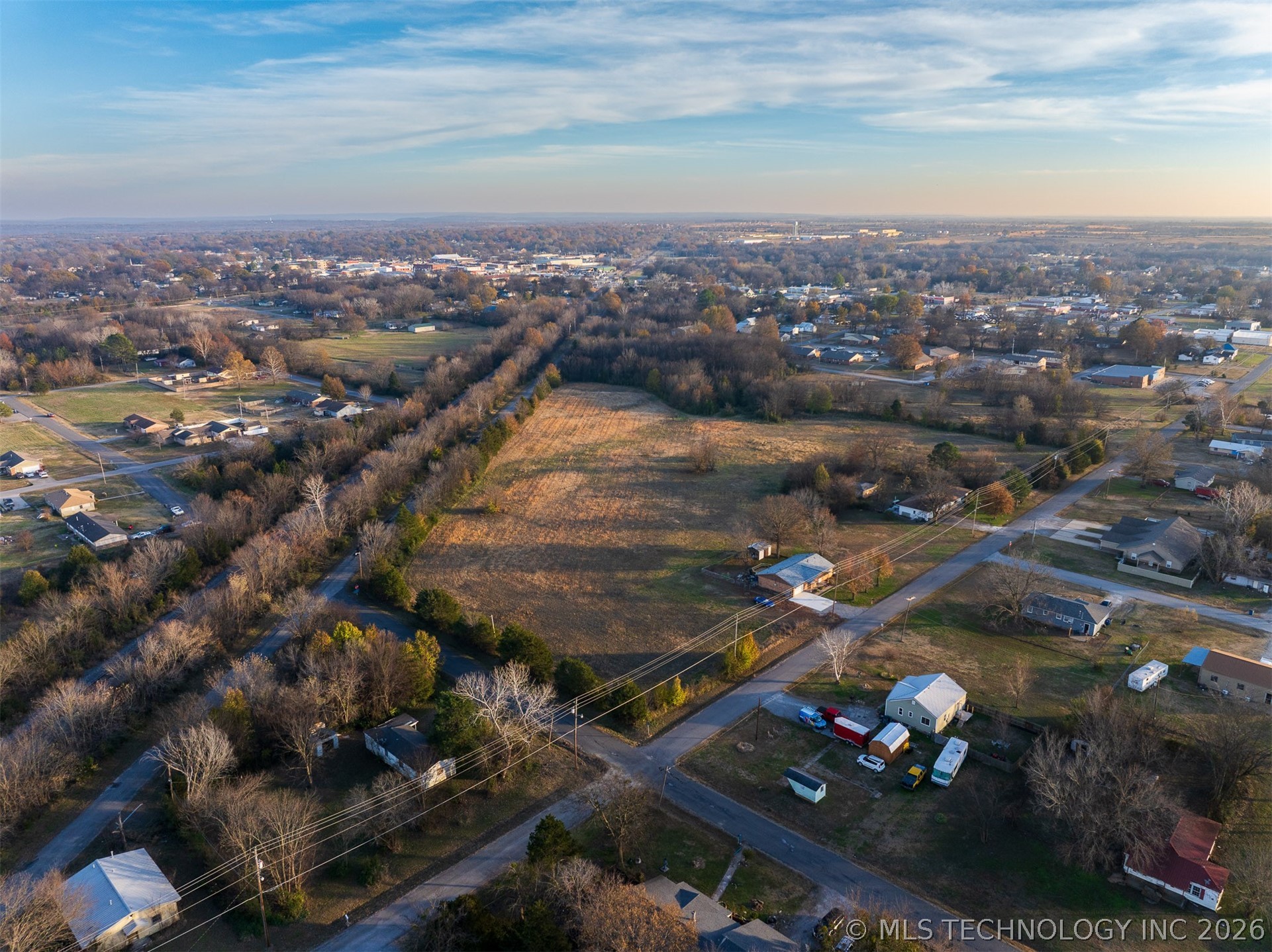 8 N Pierce Avenue Property Photo 24