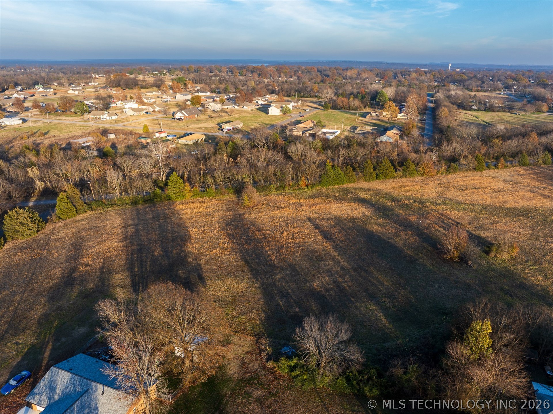 8 N Pierce Avenue Property Photo 36